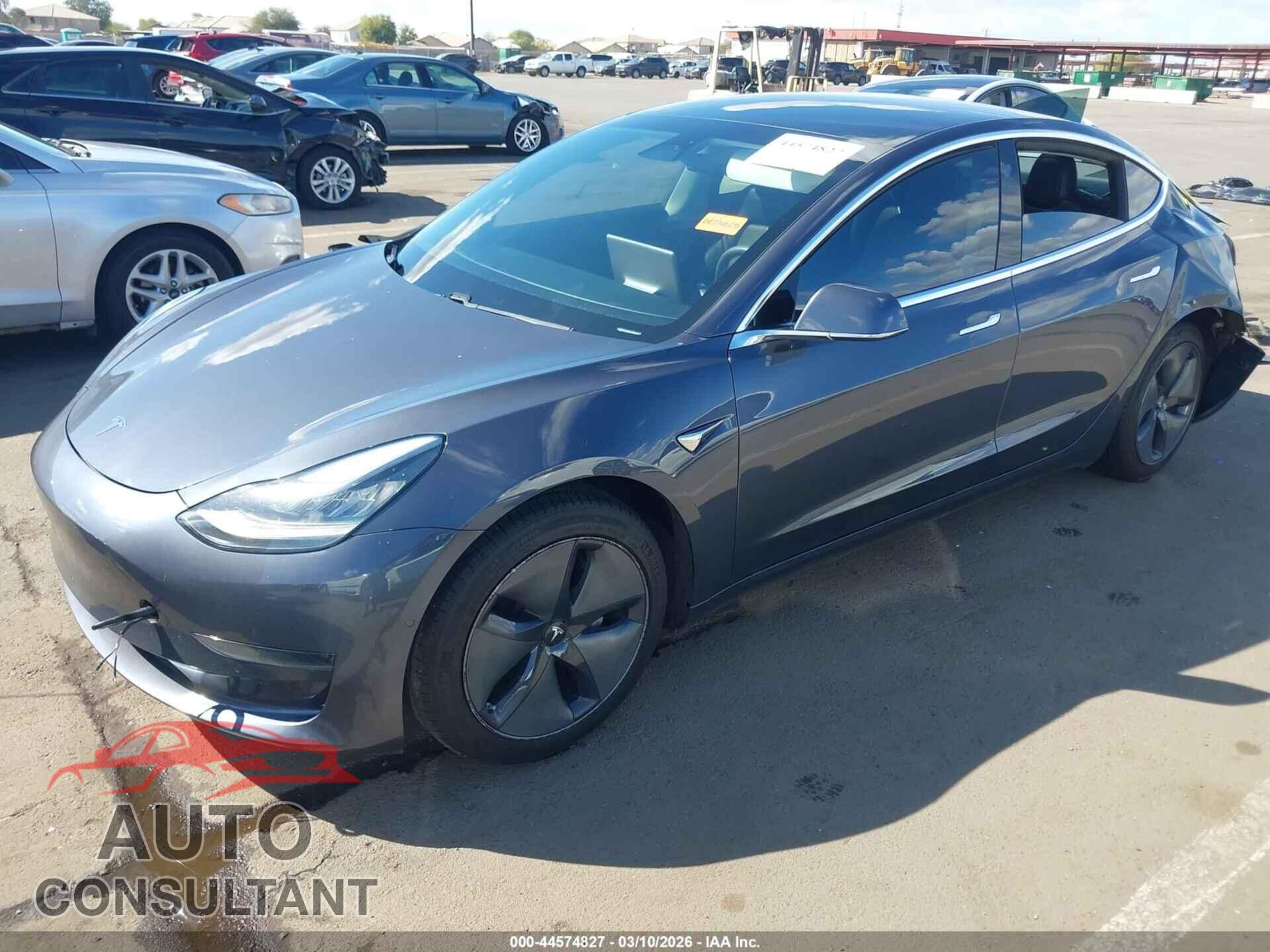 TESLA MODEL 3 2020 - 5YJ3E1EA5LF743541