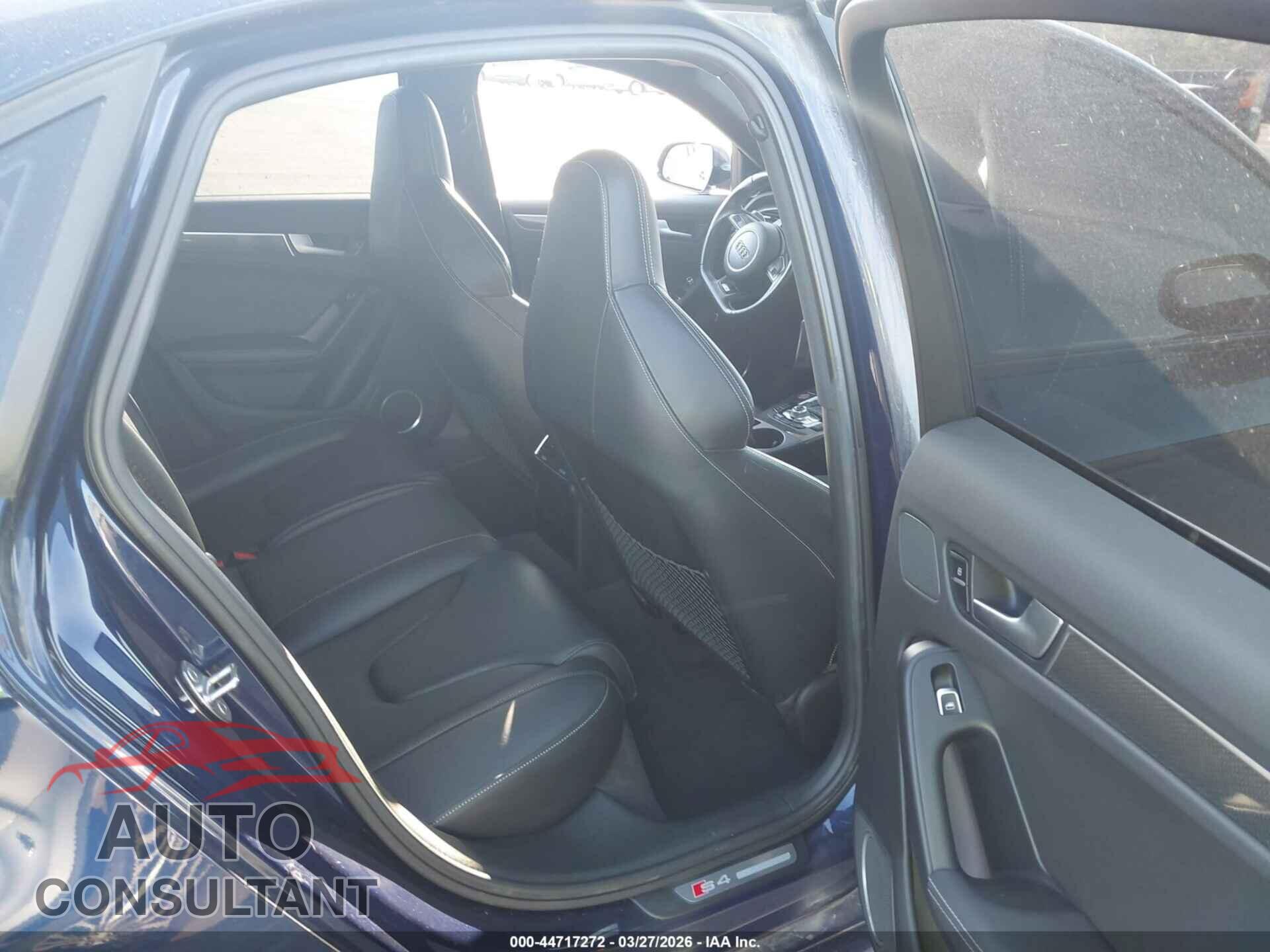 AUDI S4 2014 - WAUBGAFL7EA070153