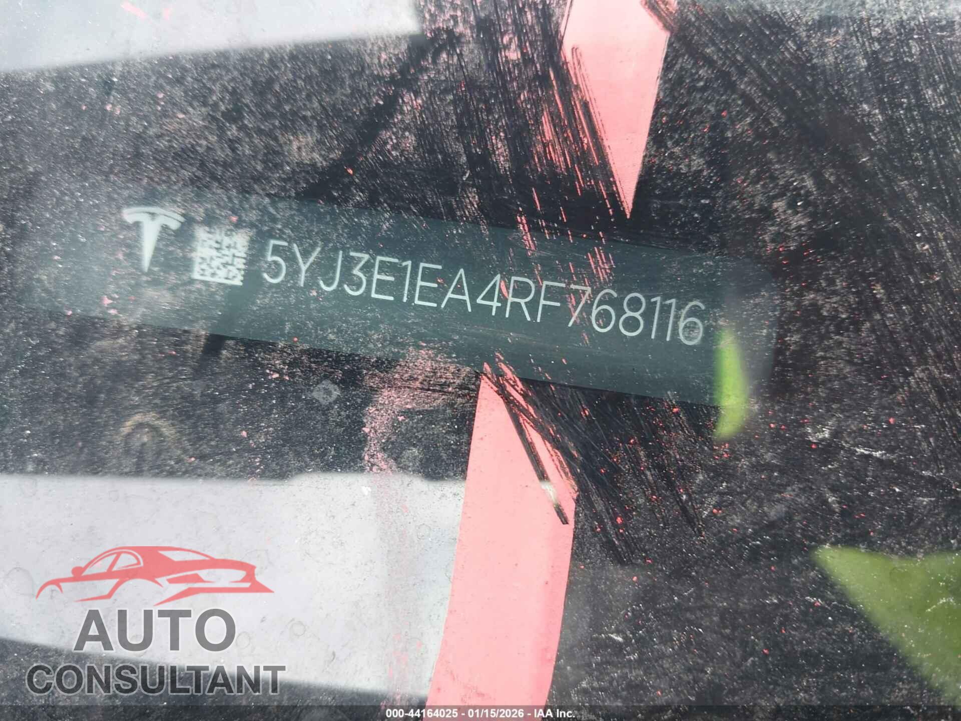 TESLA MODEL 3 2024 - 5YJ3E1EA4RF768116
