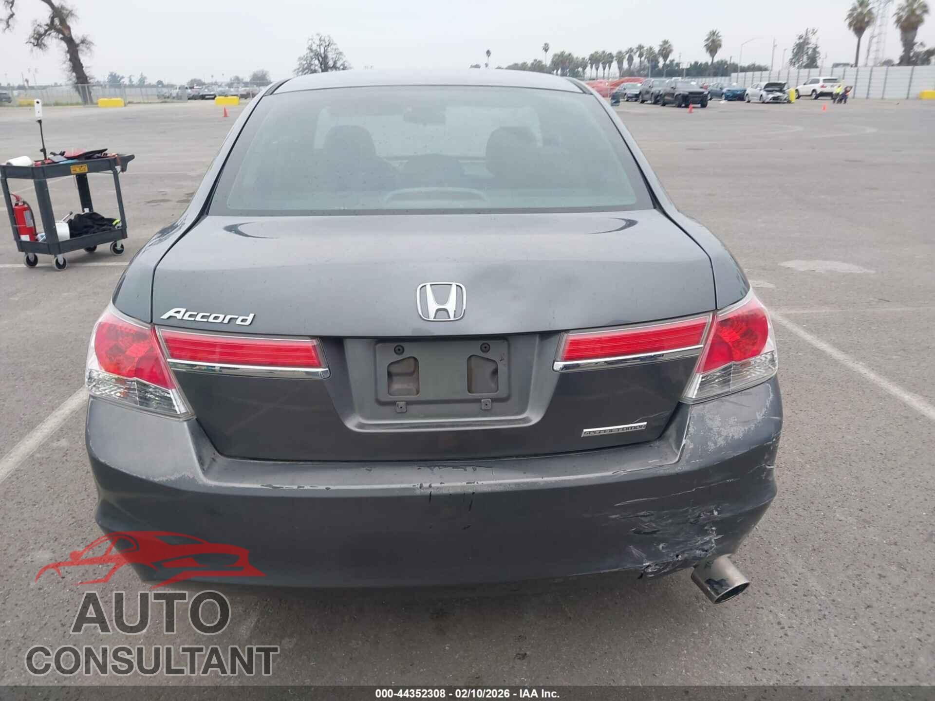 HONDA ACCORD 2011 - 1HGCP2F61BA009630