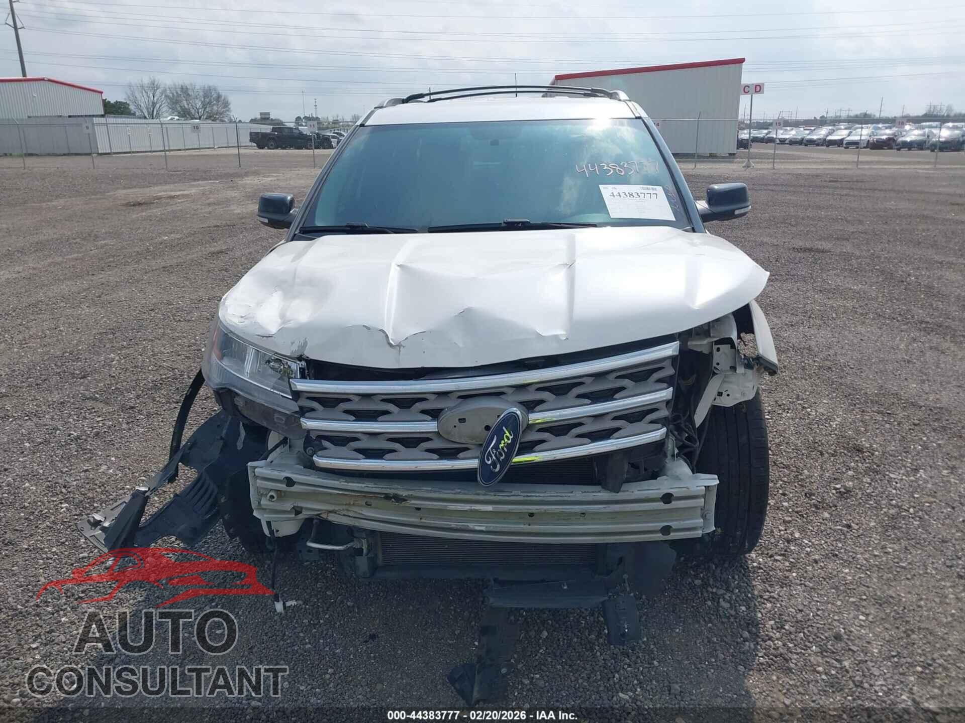 FORD EXPLORER 2018 - 1FM5K7D85JGB26755