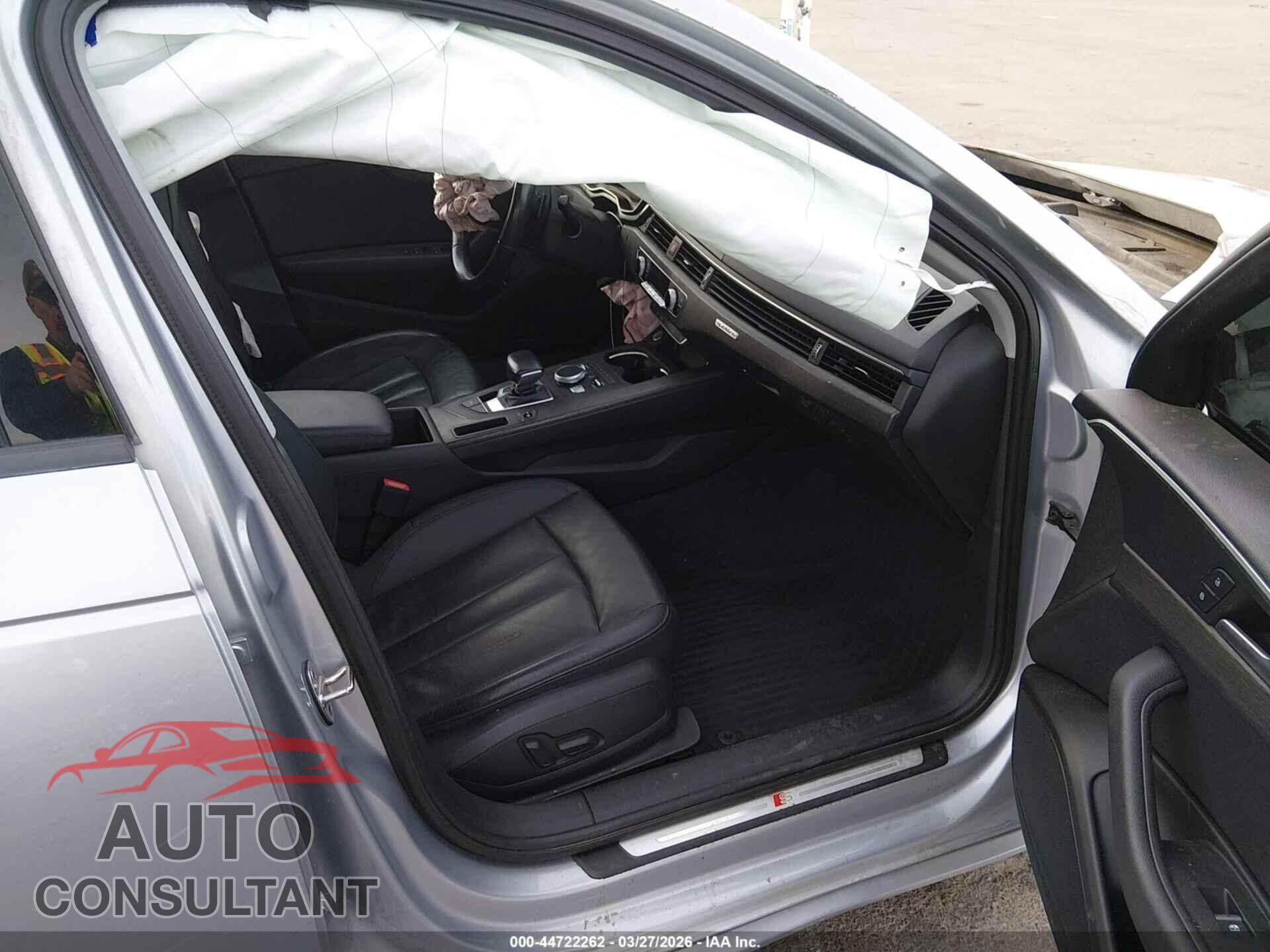 AUDI A4 2017 - WAUDNAF4XHN054047