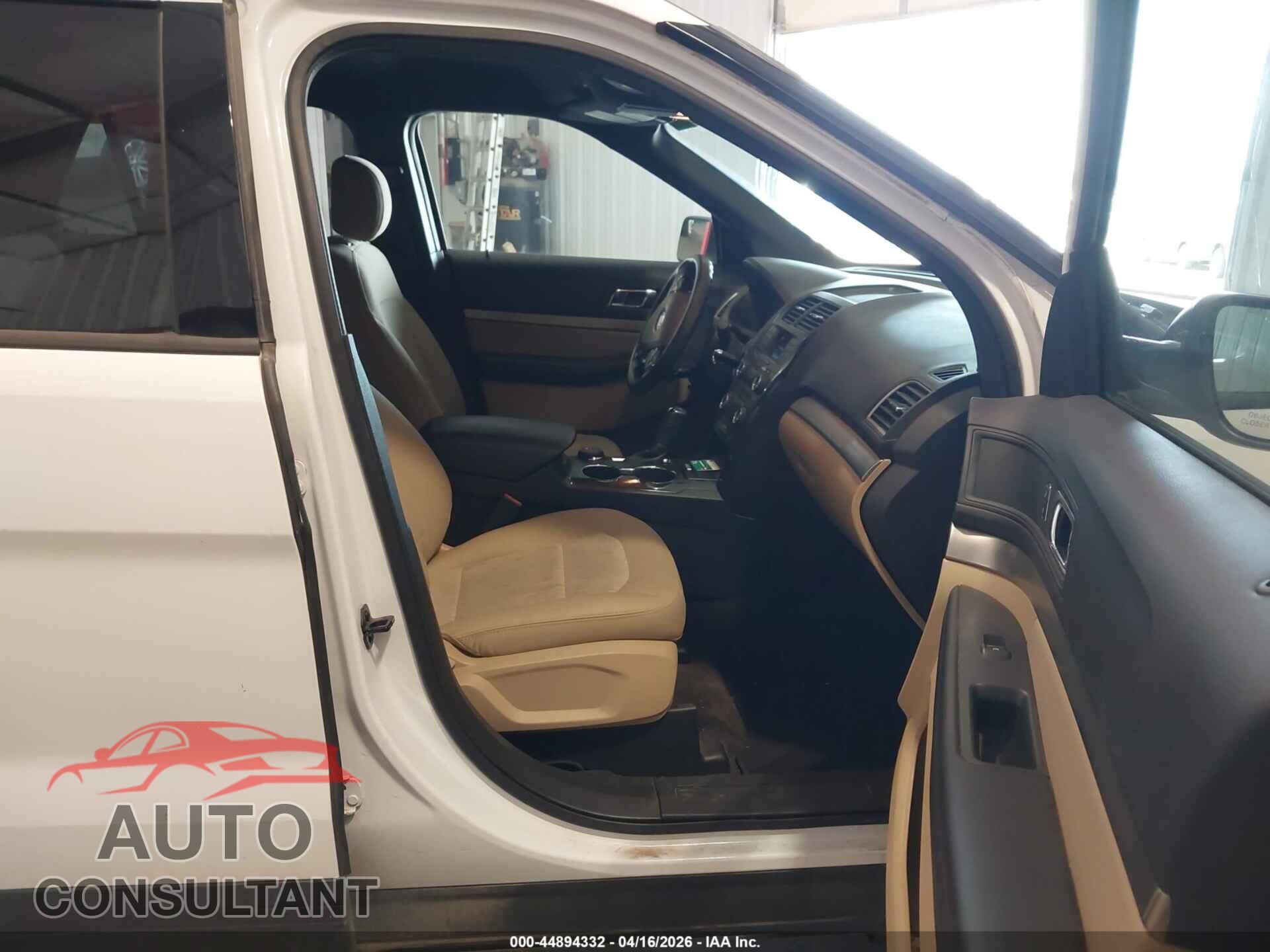 FORD EXPLORER 2017 - 1FM5K8B82HGC58486