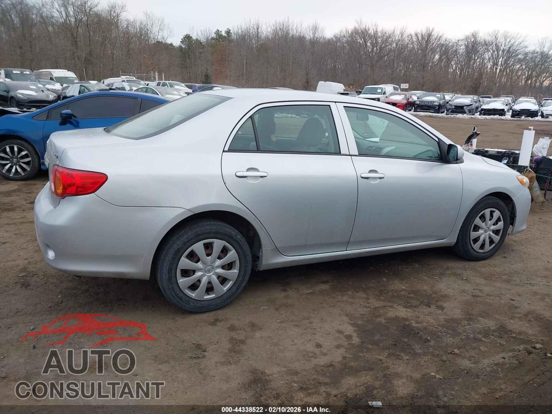 TOYOTA COROLLA 2009 - JTDBL40E199055214
