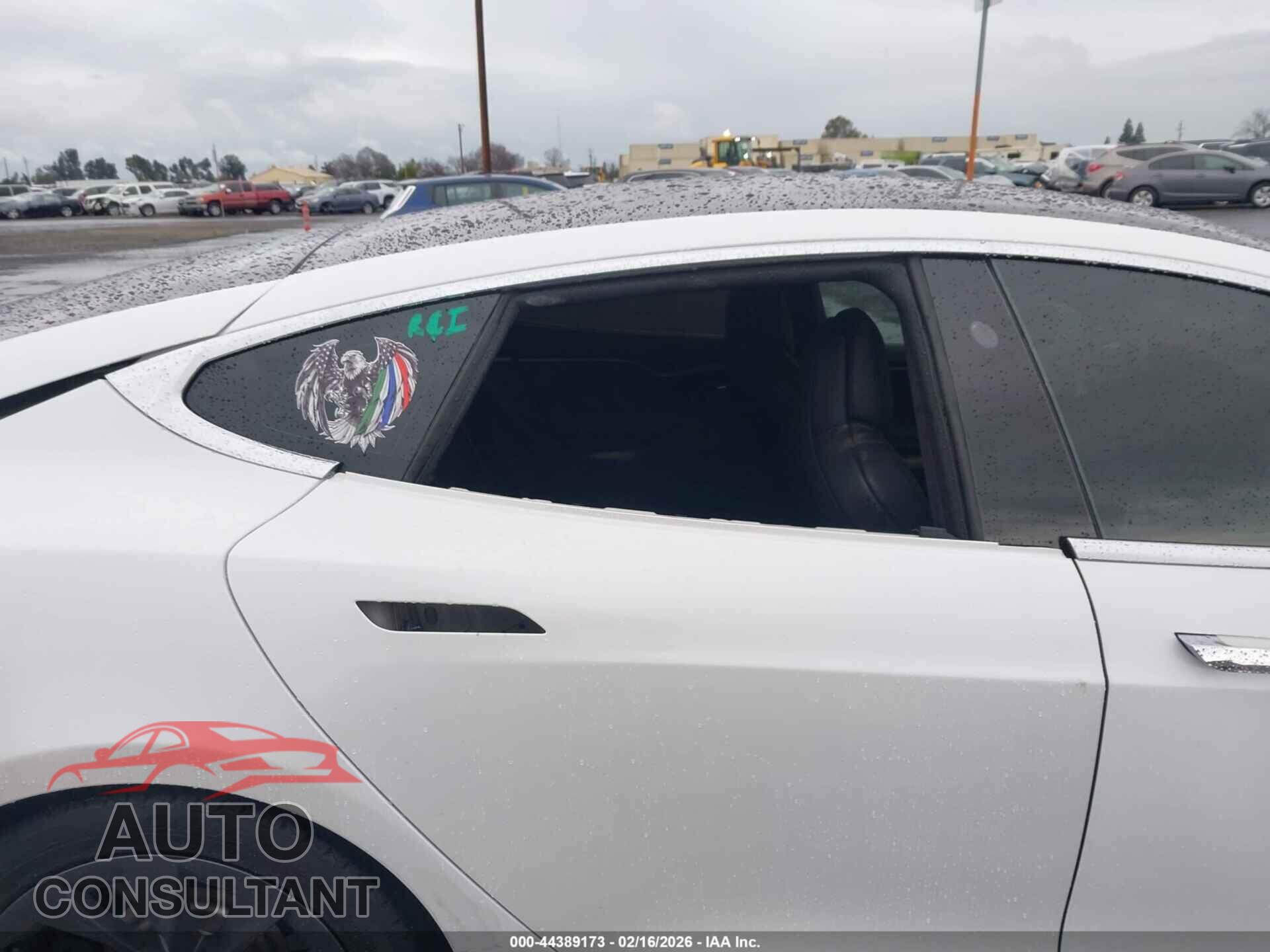 TESLA MODEL S 2019 - 5YJSA1E28KF348302