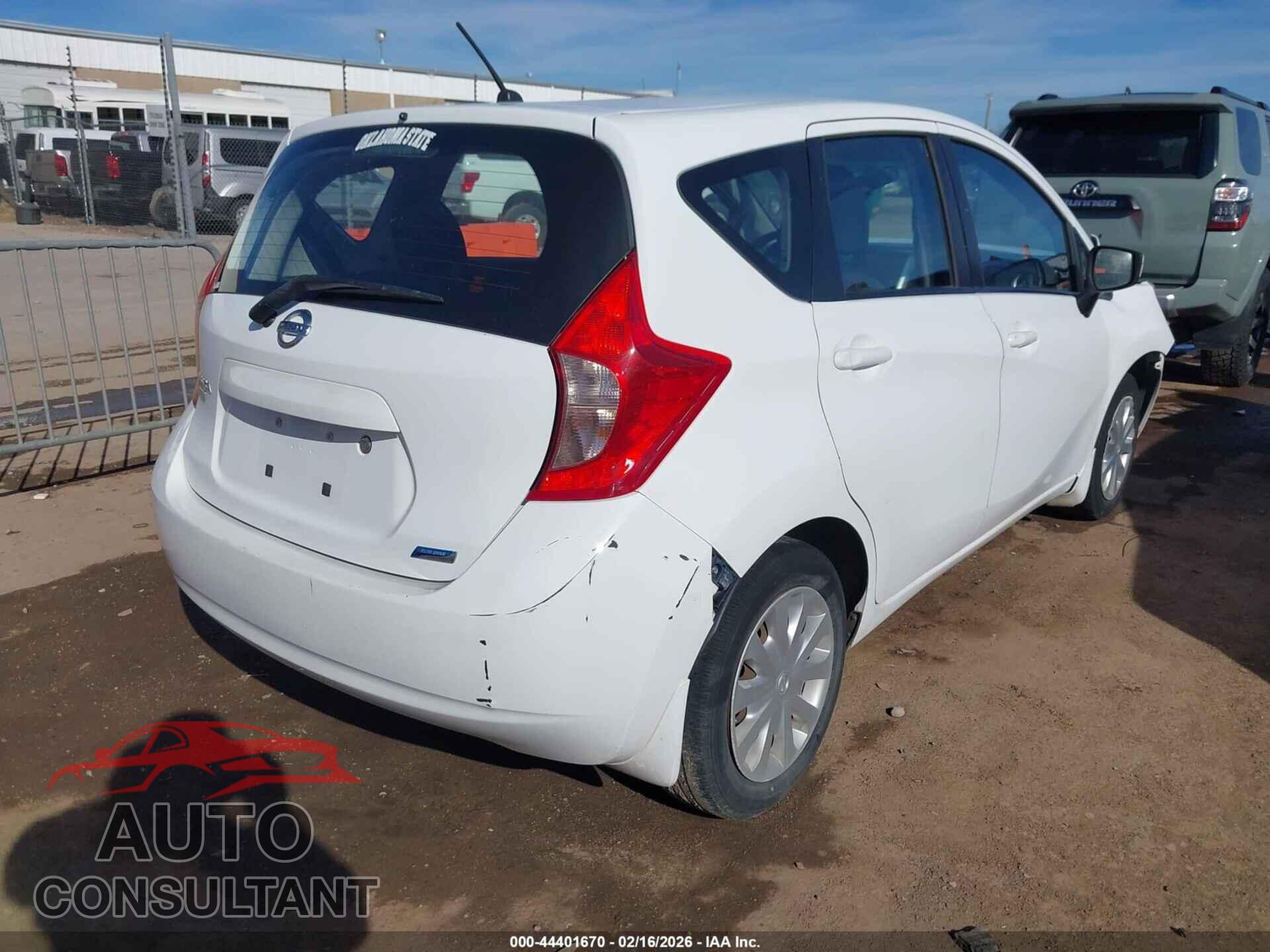NISSAN VERSA NOTE 2015 - 3N1CE2CP4FL438019
