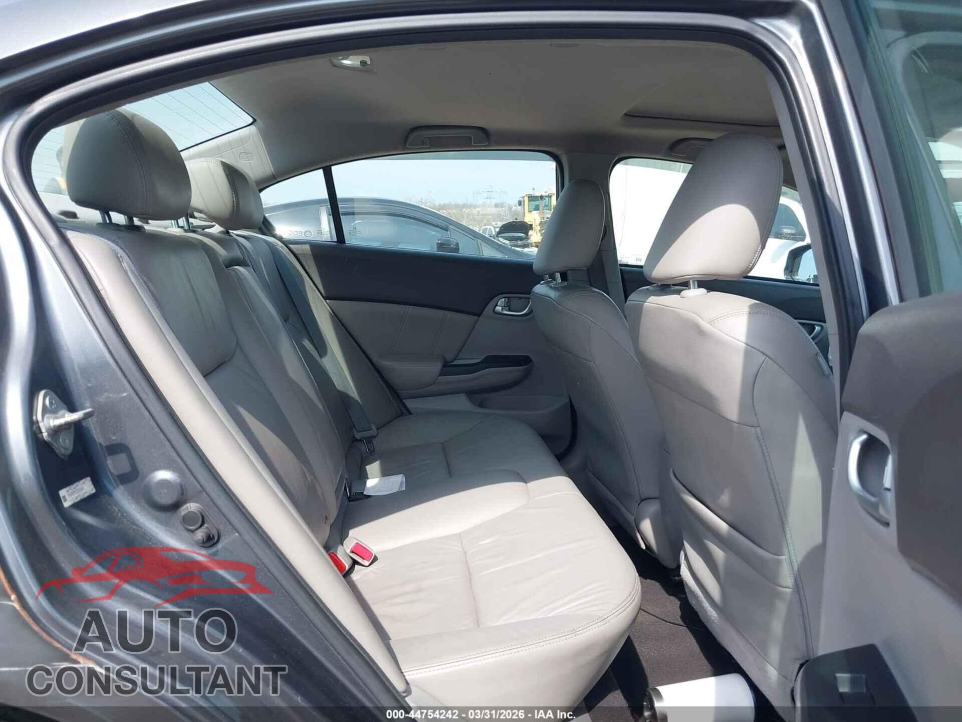 HONDA CIVIC 2012 - 2HGFB2F97CH553459
