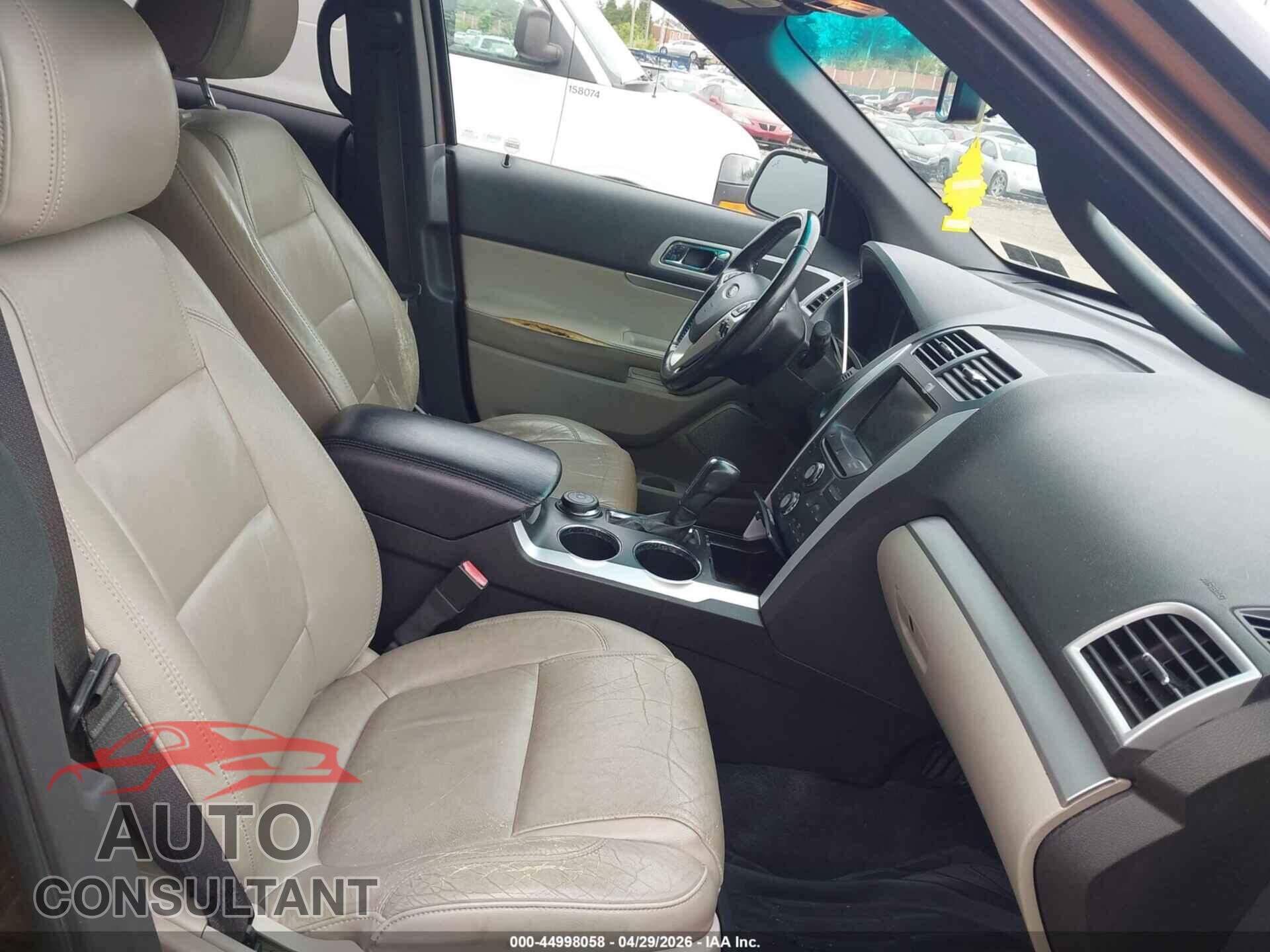 FORD EXPLORER 2011 - 1FMHK8D82BGA08683