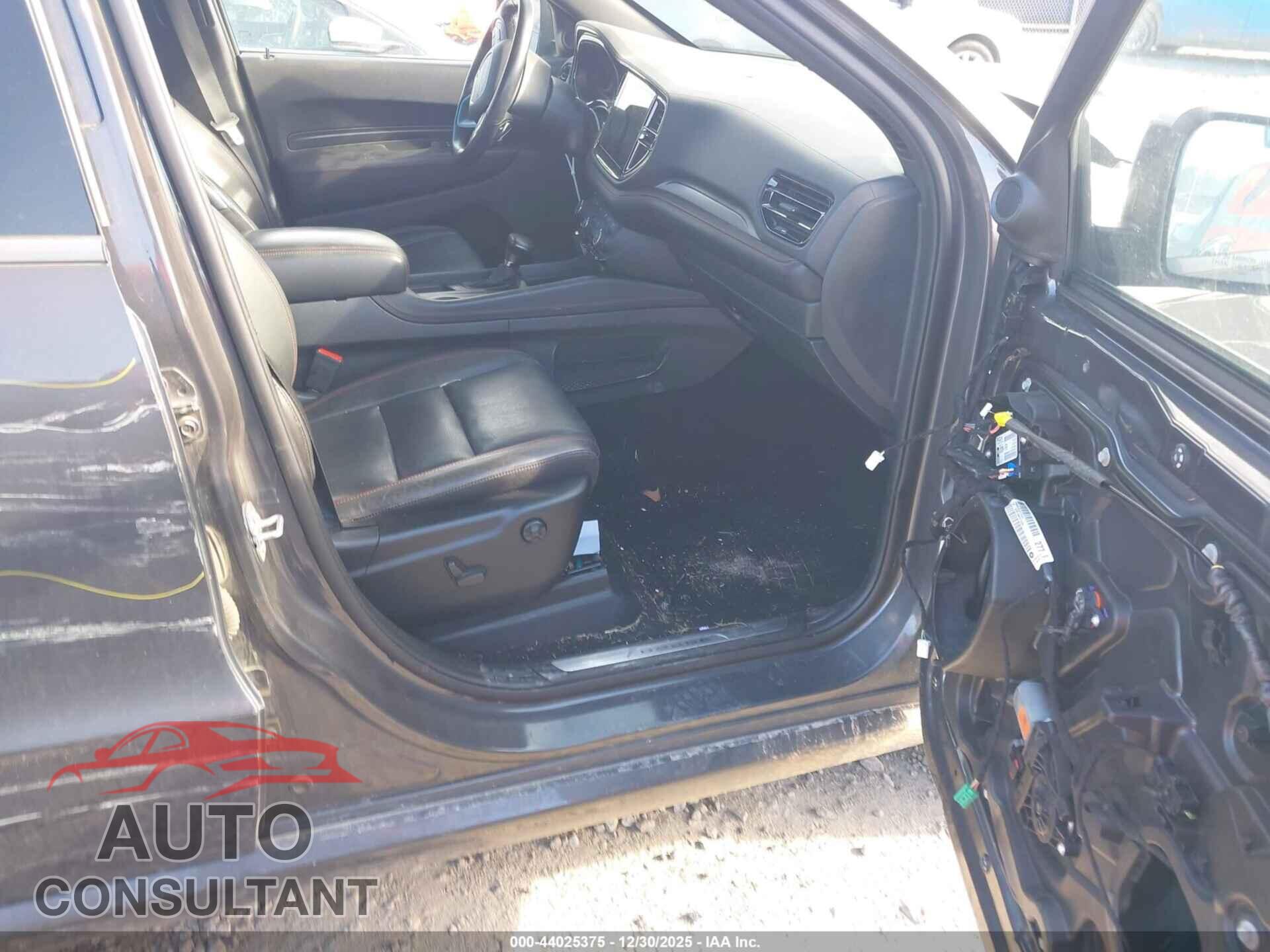 DODGE DURANGO 2023 - 1C4SDHCT7PC686998