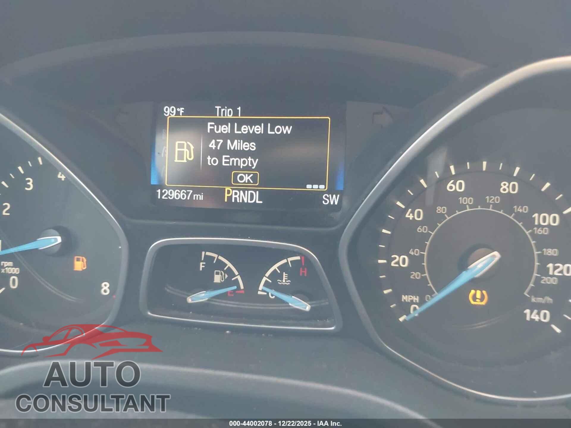 FORD FOCUS 2016 - 1FADP3F28GL379173