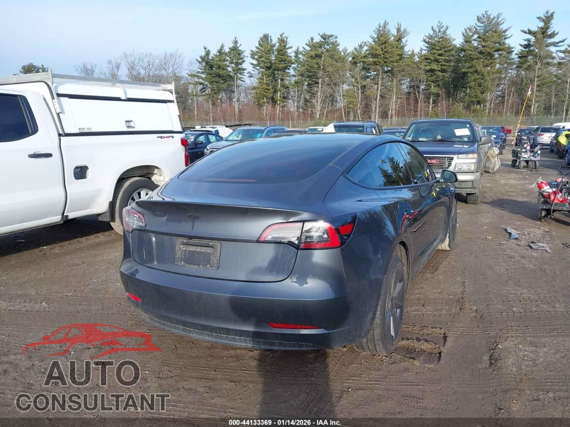 TESLA MODEL 3 2023 - 5YJ3E1EAXPF604334