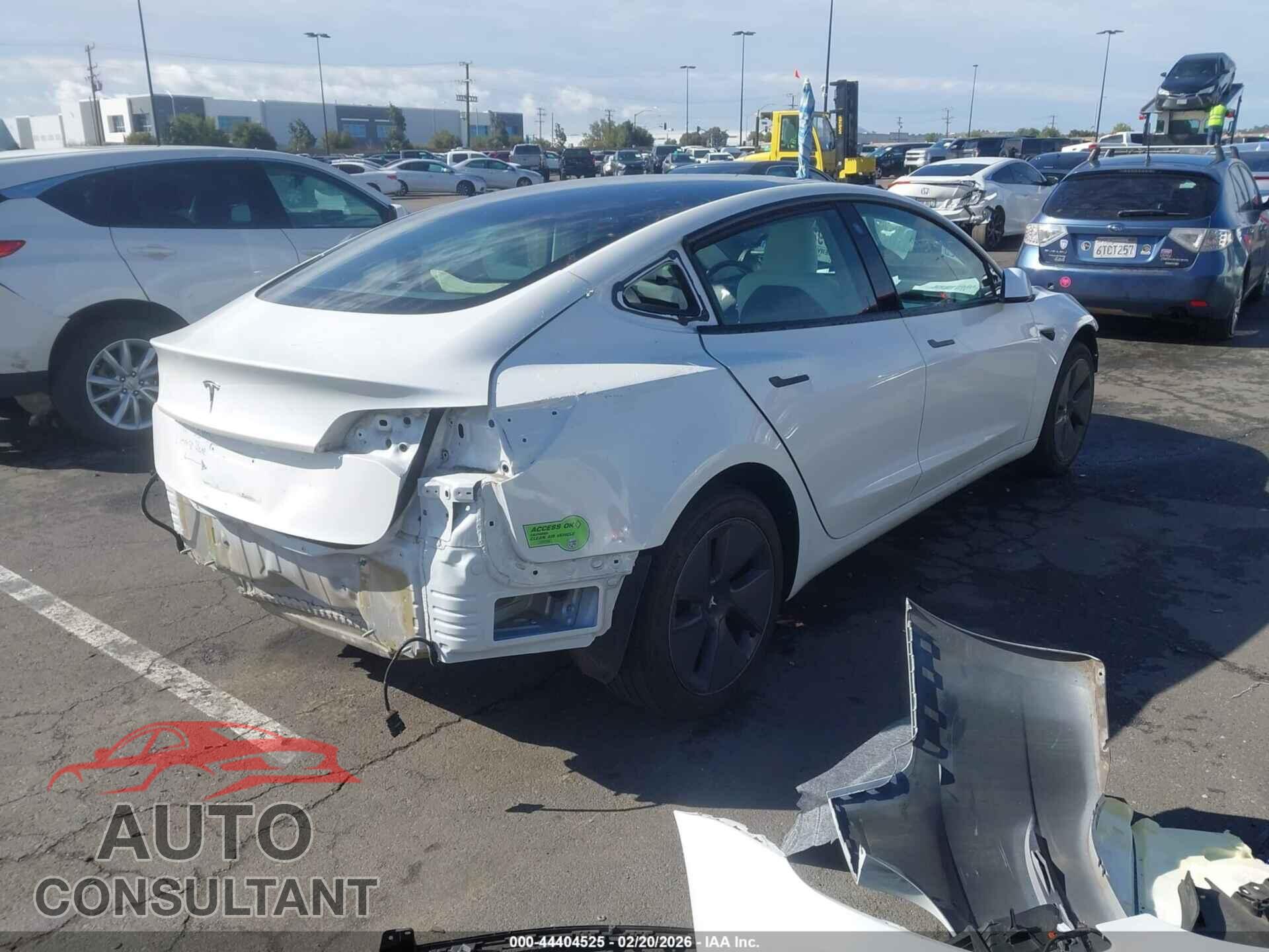 TESLA MODEL 3 2023 - 5YJ3E1EA0PF563941