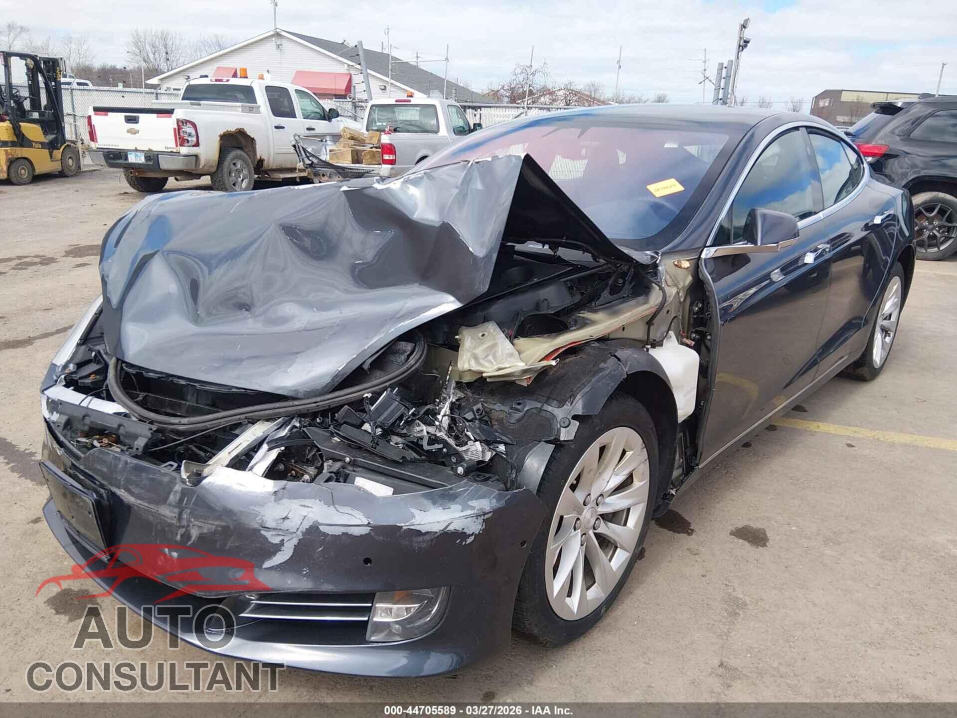 TESLA MODEL S 2018 - 5YJSA1E2XJF252511