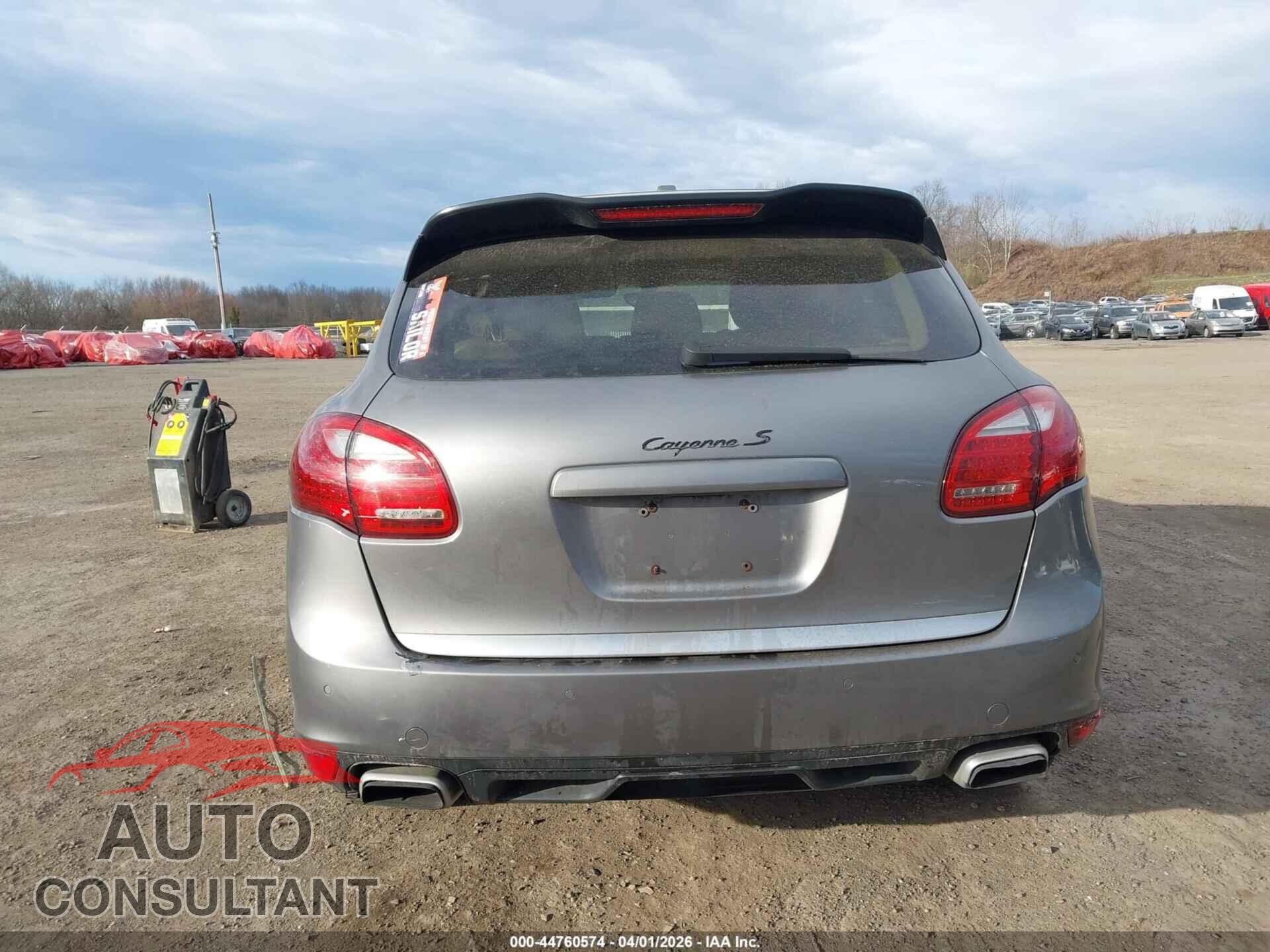 PORSCHE CAYENNE 2011 - WP1AB2A22BLA43636