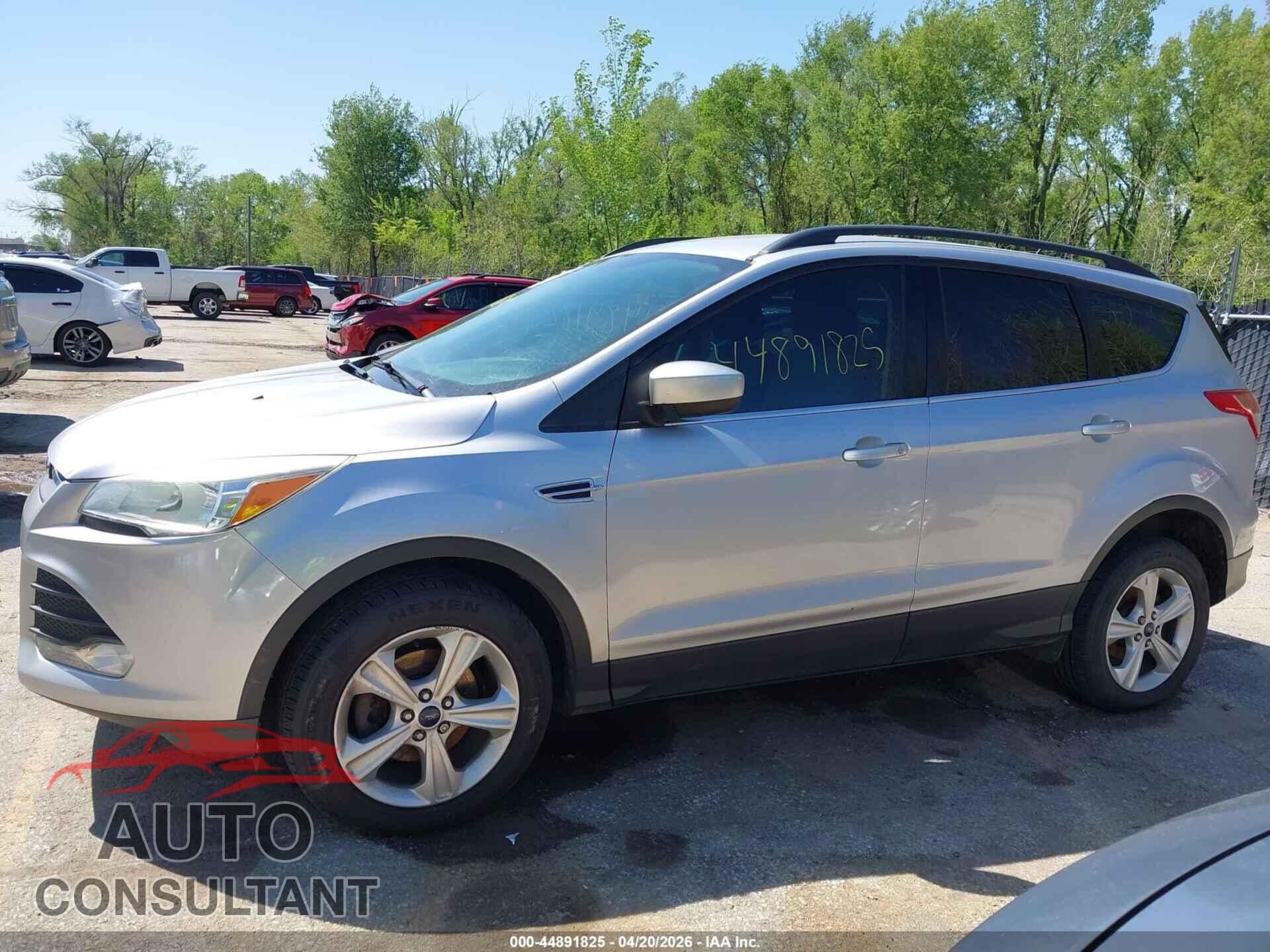 FORD ESCAPE 2014 - 1FMCU0GX4EUC29331