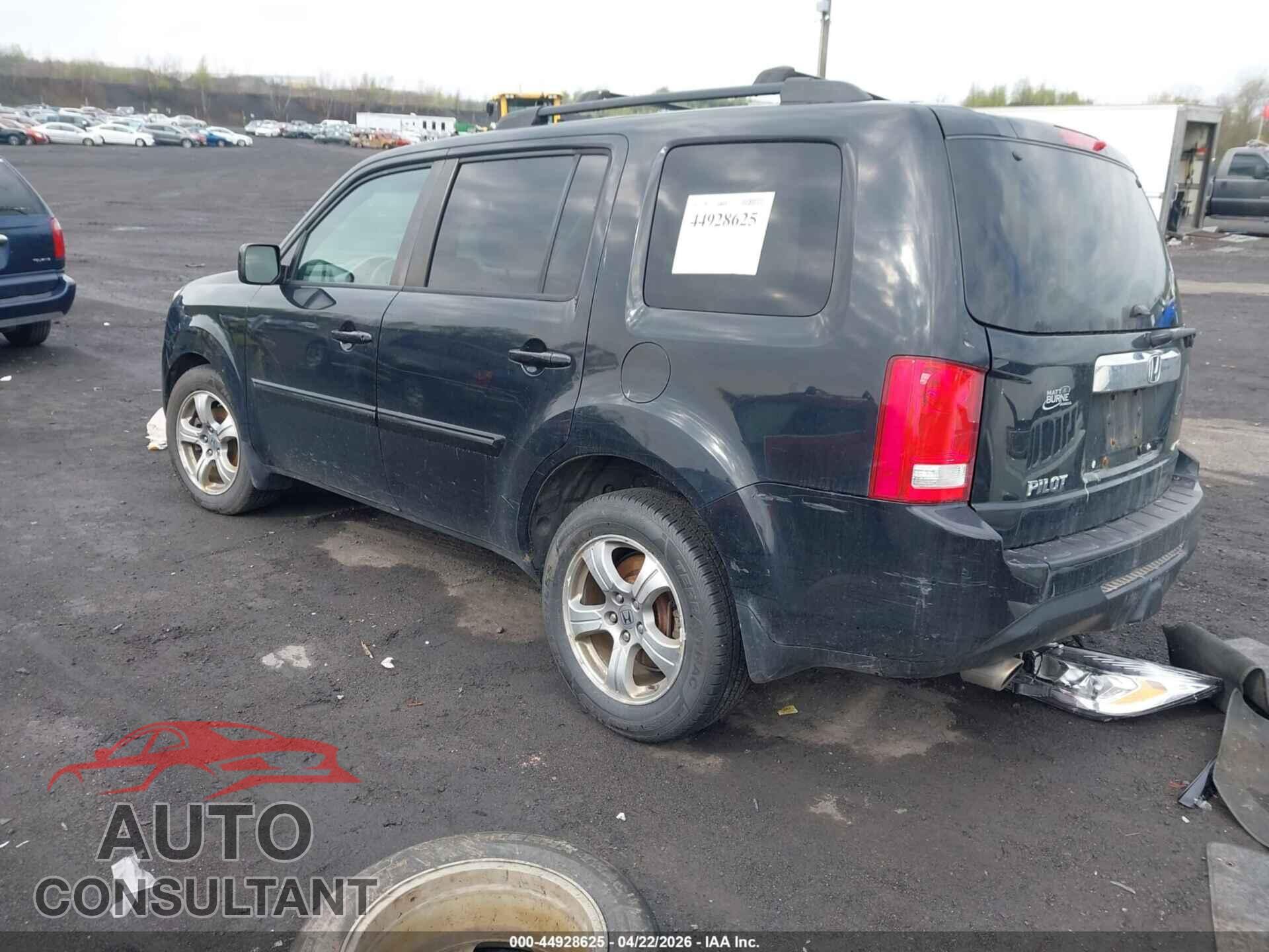 HONDA PILOT 2015 - 5FNYF4H46FB062397
