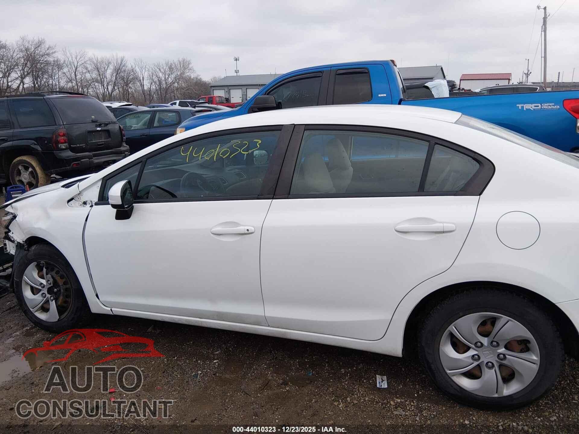 HONDA CIVIC 2015 - 19XFB2F51FE088284
