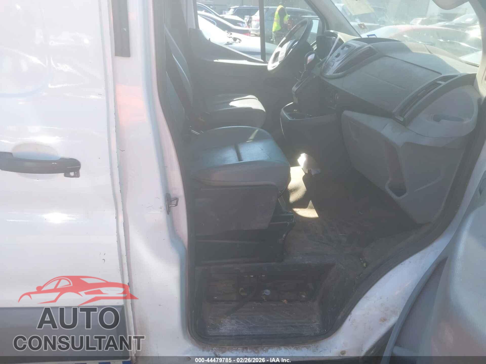 FORD TRANSIT-150 2016 - 1FTYE2CM7GKB06006