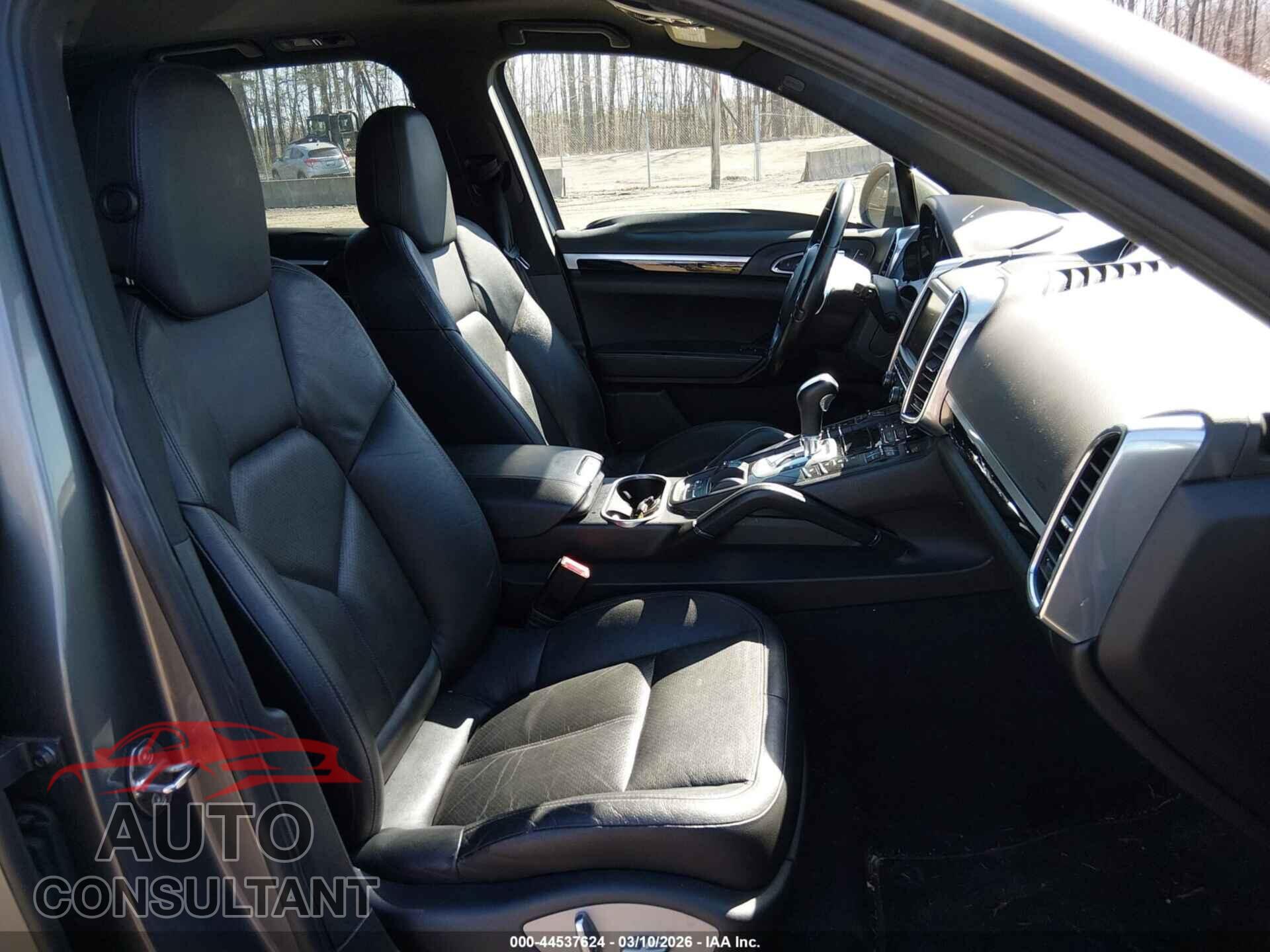 PORSCHE CAYENNE 2013 - WP1AA2A25DLA01094