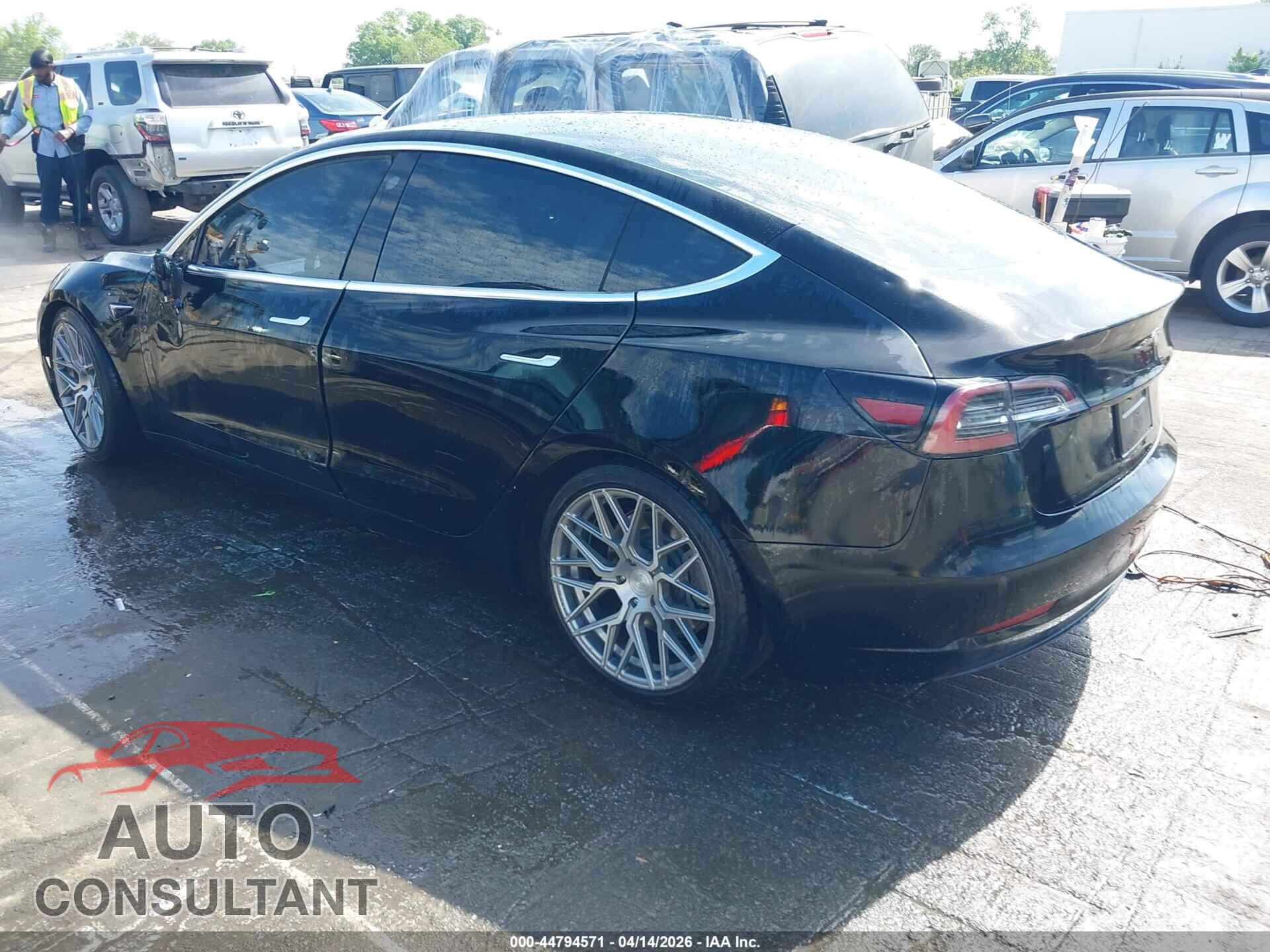 TESLA MODEL 3 2020 - 5YJ3E1EA6LF606690