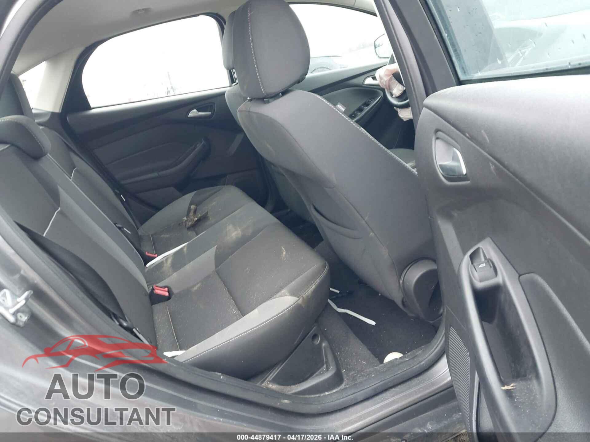 FORD FOCUS 2013 - 1FADP3F27DL203081