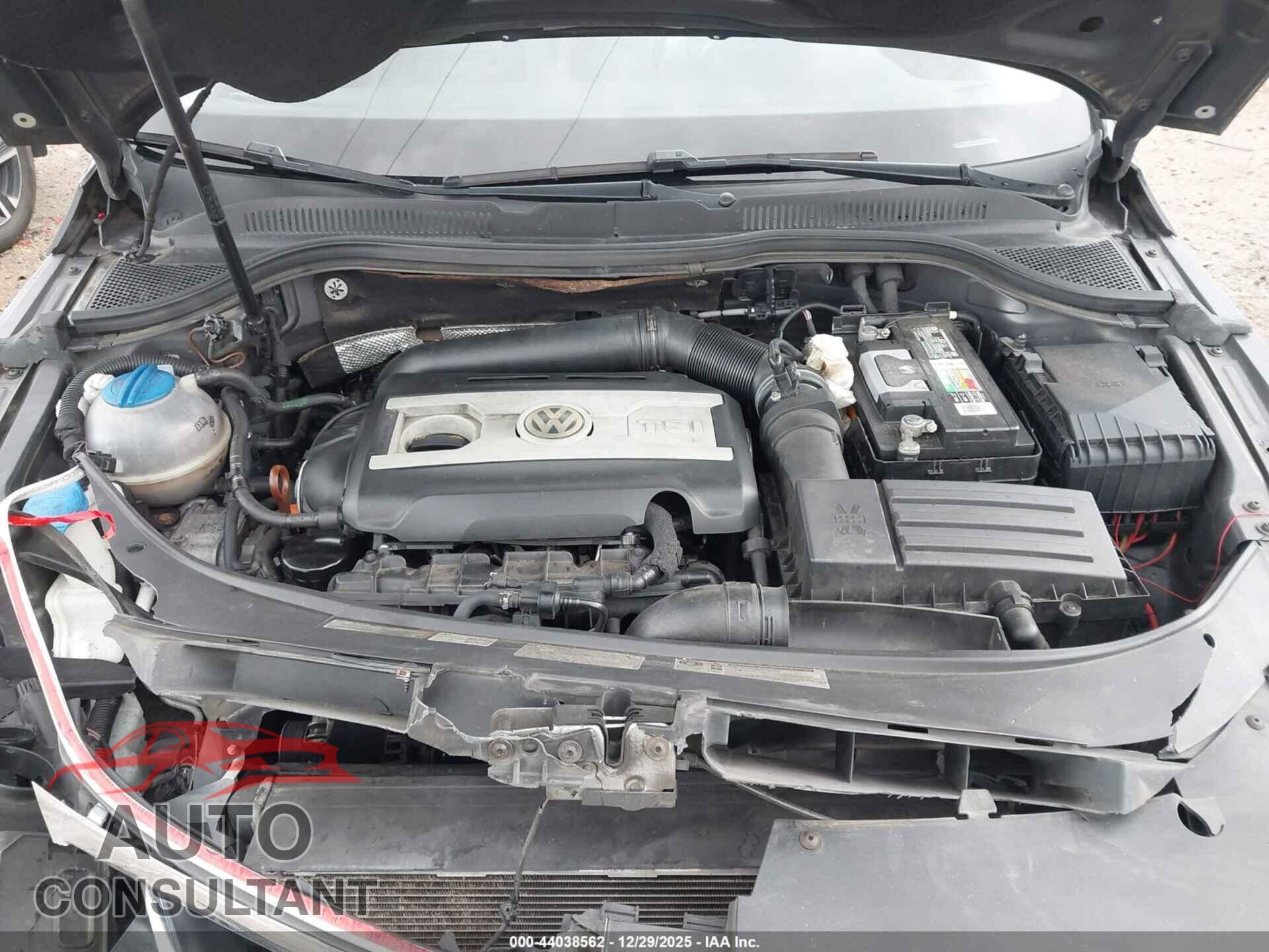 VOLKSWAGEN CC 2012 - WVWNP7AN1CE529341
