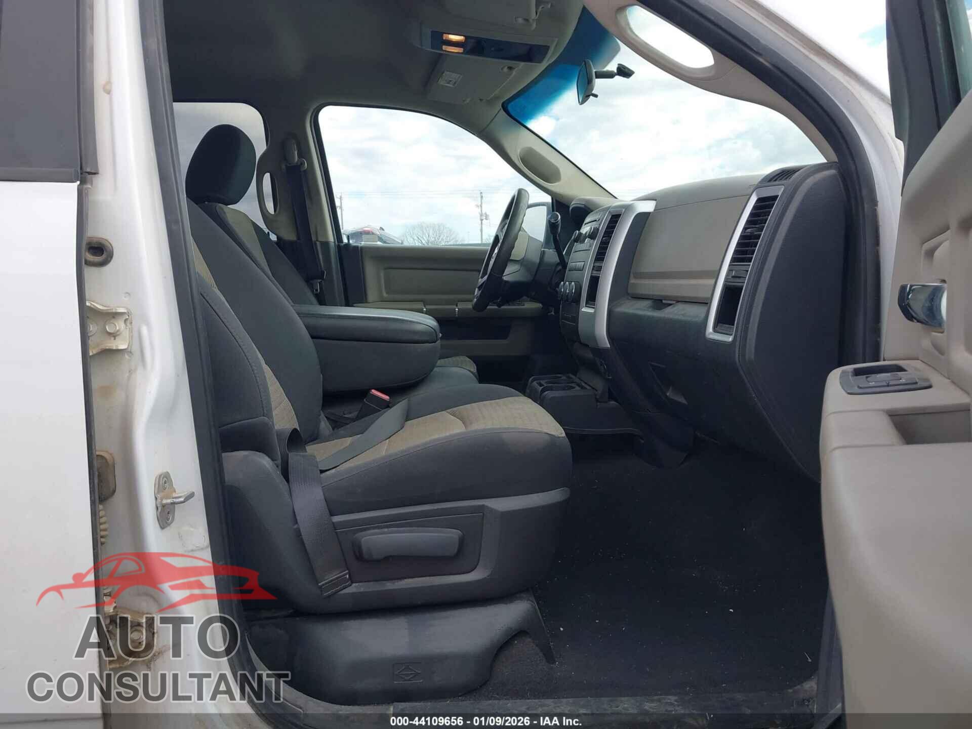 DODGE RAM 1500 2010 - 1D7RB1GP9AS137962