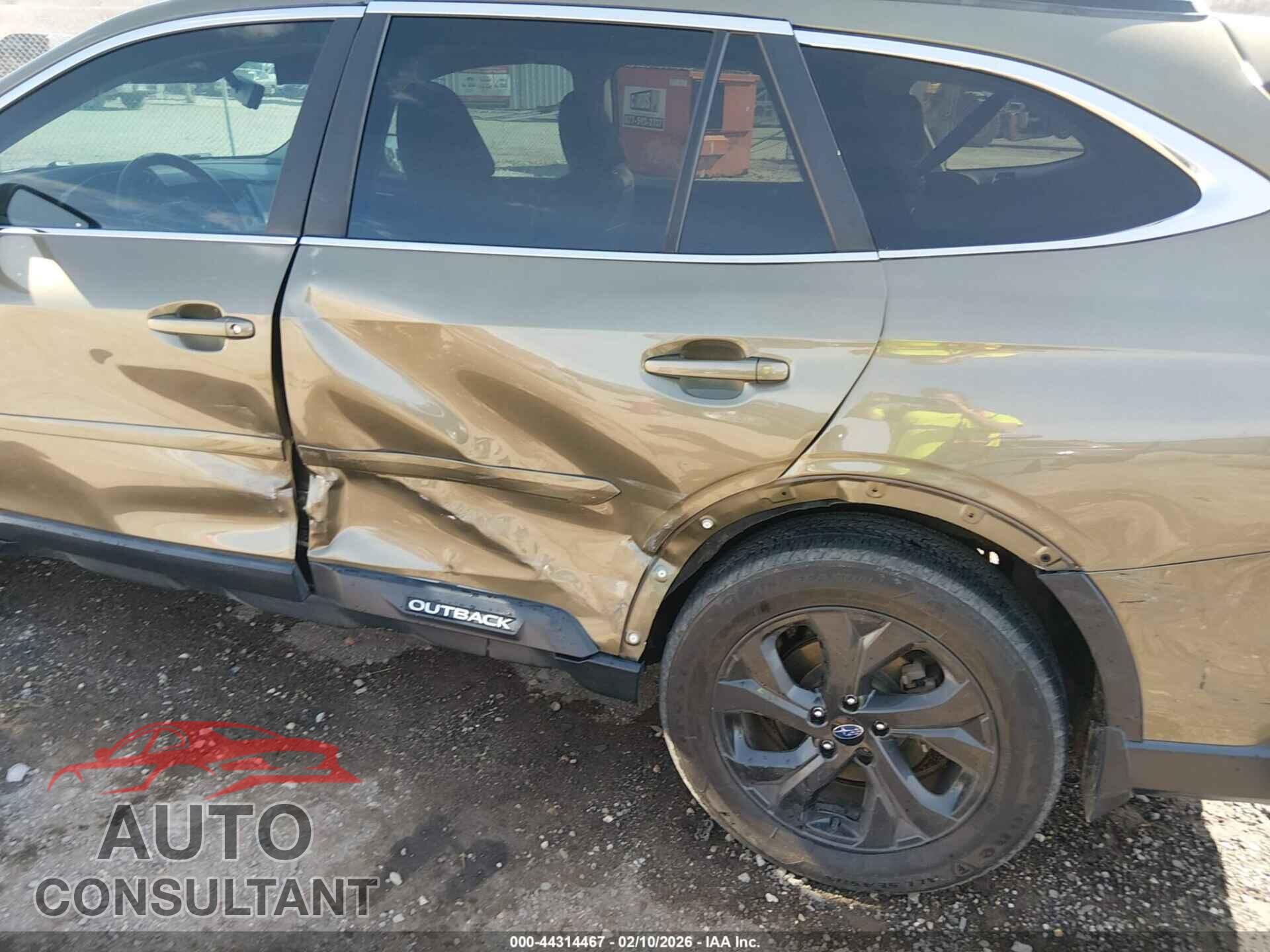 SUBARU OUTBACK 2021 - 4S4BTGLD8M3144094