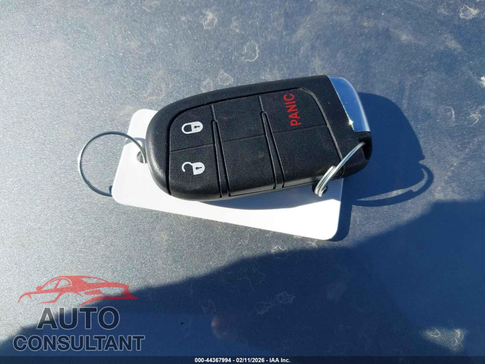 JEEP COMPASS 2018 - 3C4NJCCB7JT253404
