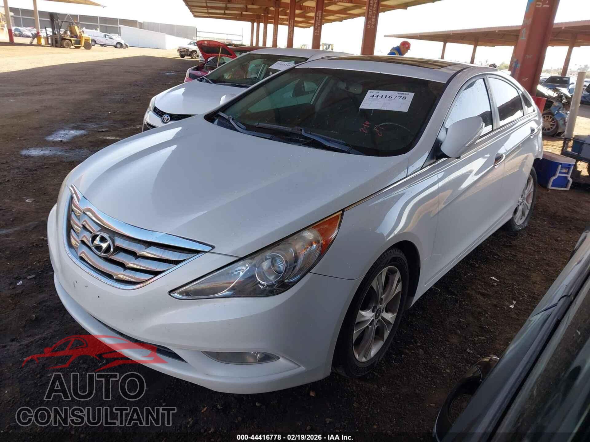 HYUNDAI SONATA 2011 - 5NPEC4AB2BH305235