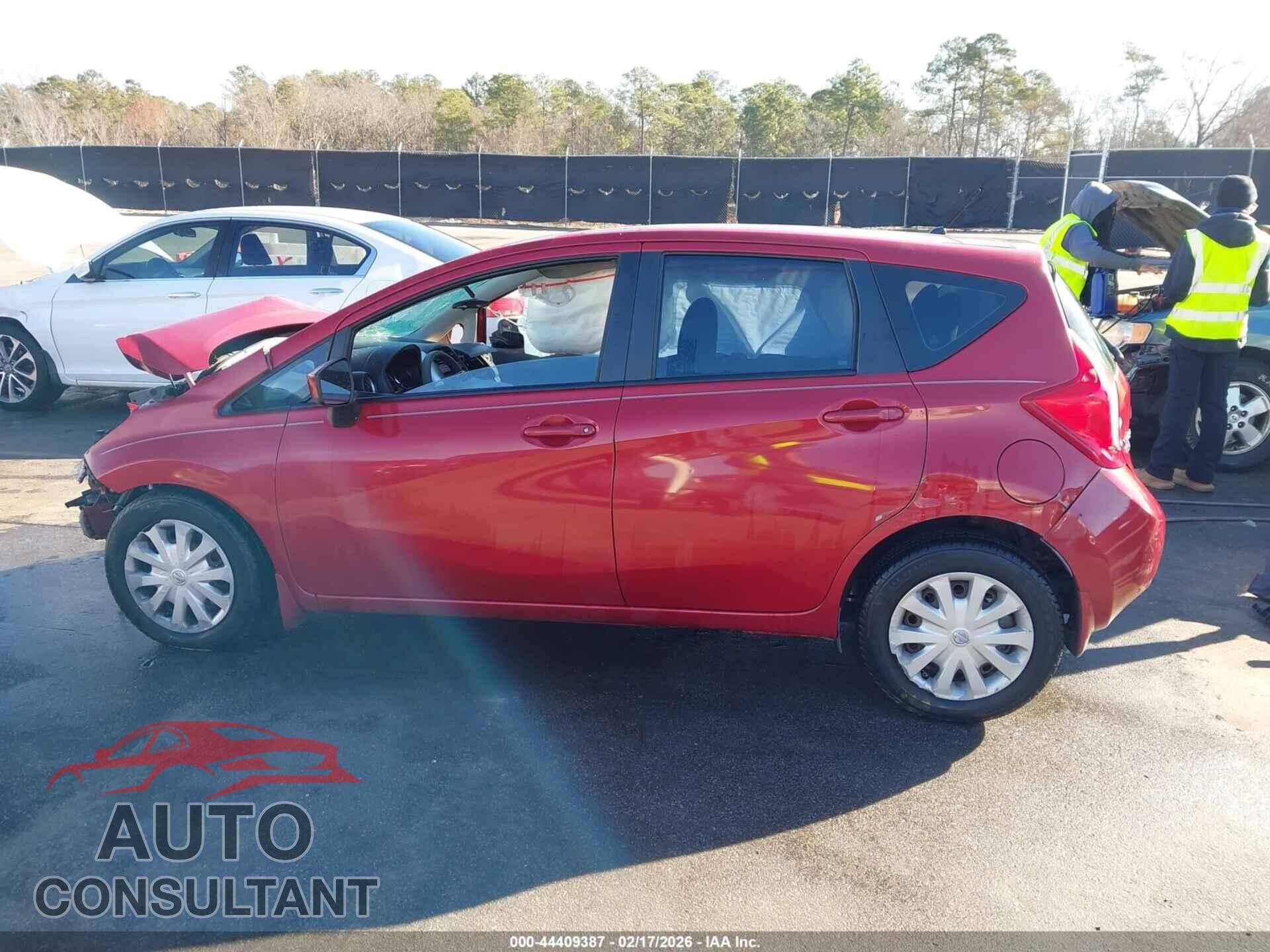 NISSAN VERSA NOTE 2015 - 3N1CE2CP7FL367222