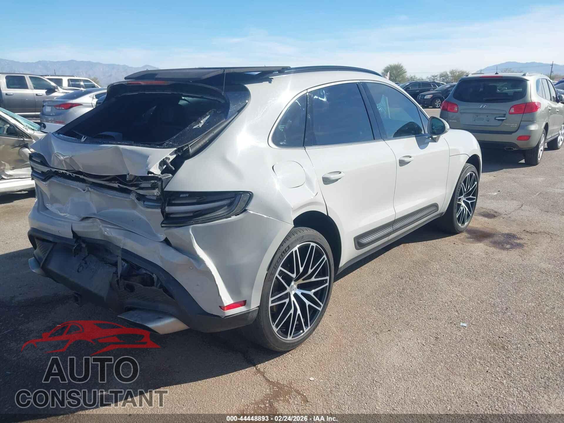 PORSCHE MACAN 2024 - WP1AA2A54RLB13712