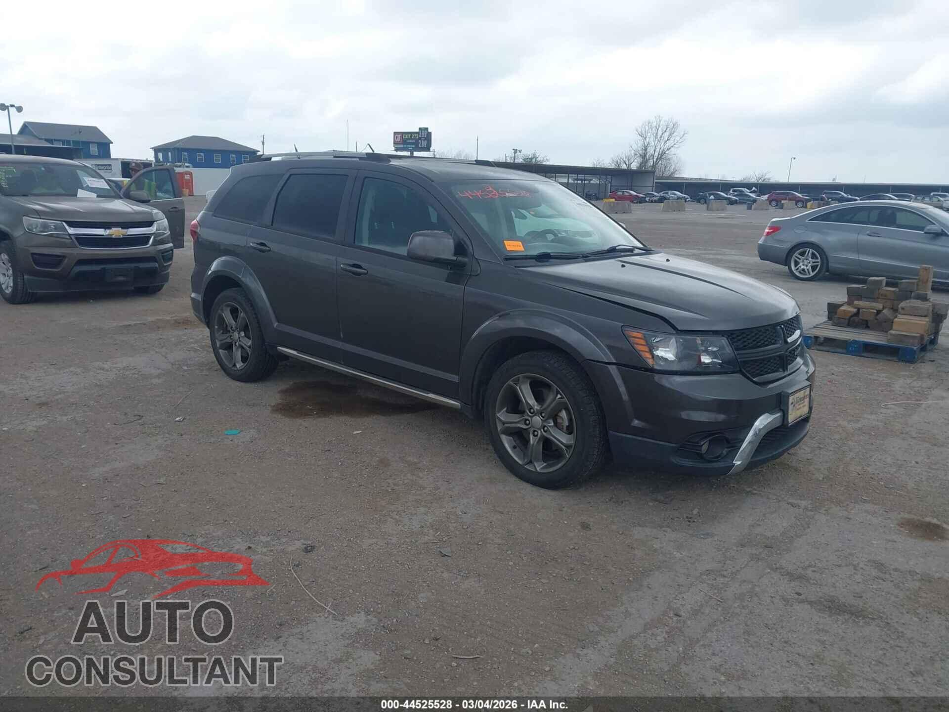 DODGE JOURNEY 2017 - 3C4PDCGGXHT510152