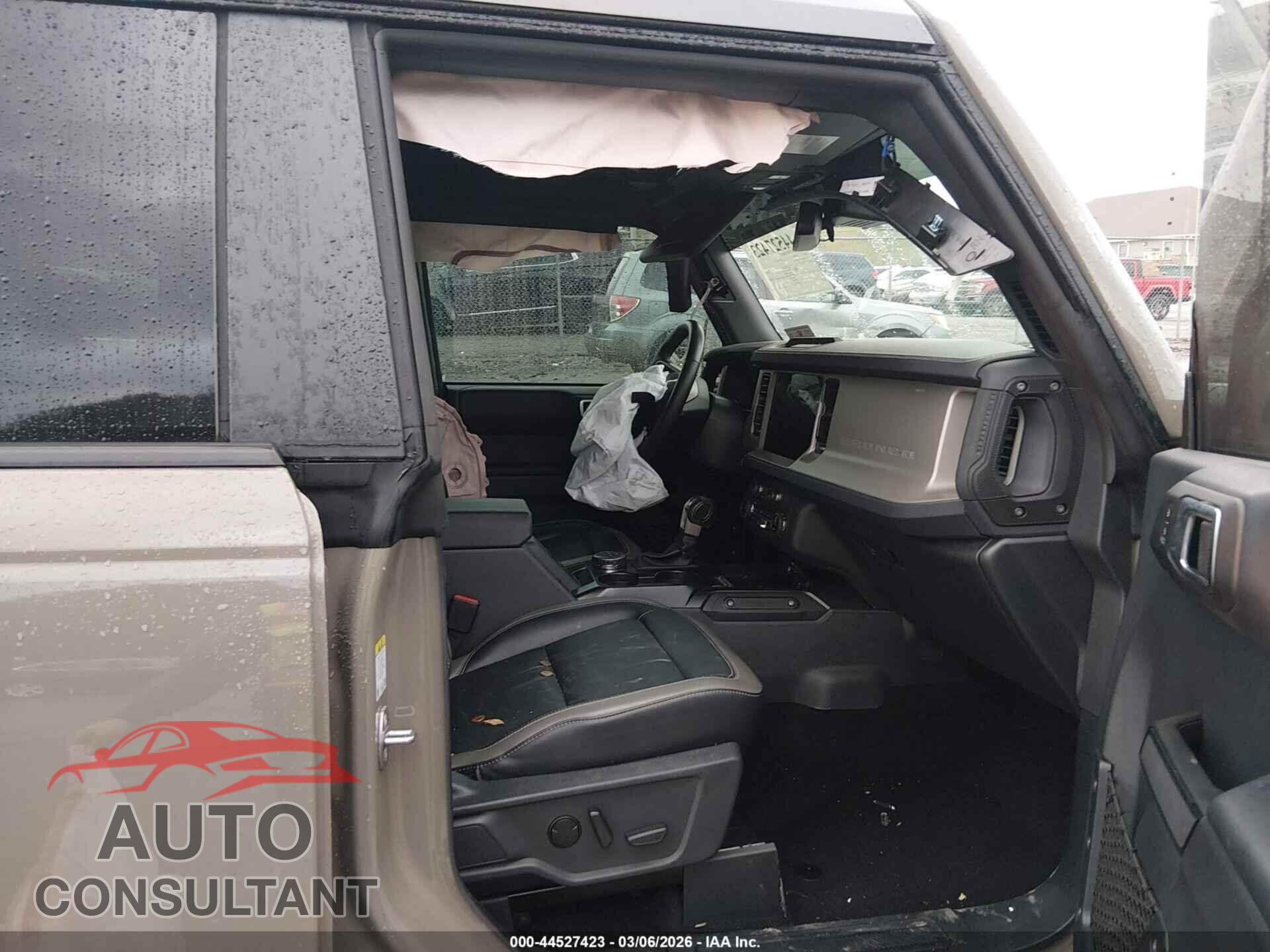 FORD BRONCO 2025 - 1FMEE8BP5SLB02276