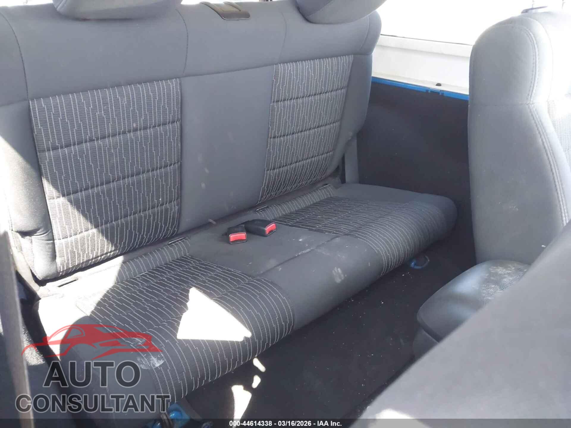 JEEP WRANGLER 2011 - 1J4AA2D15BL599005