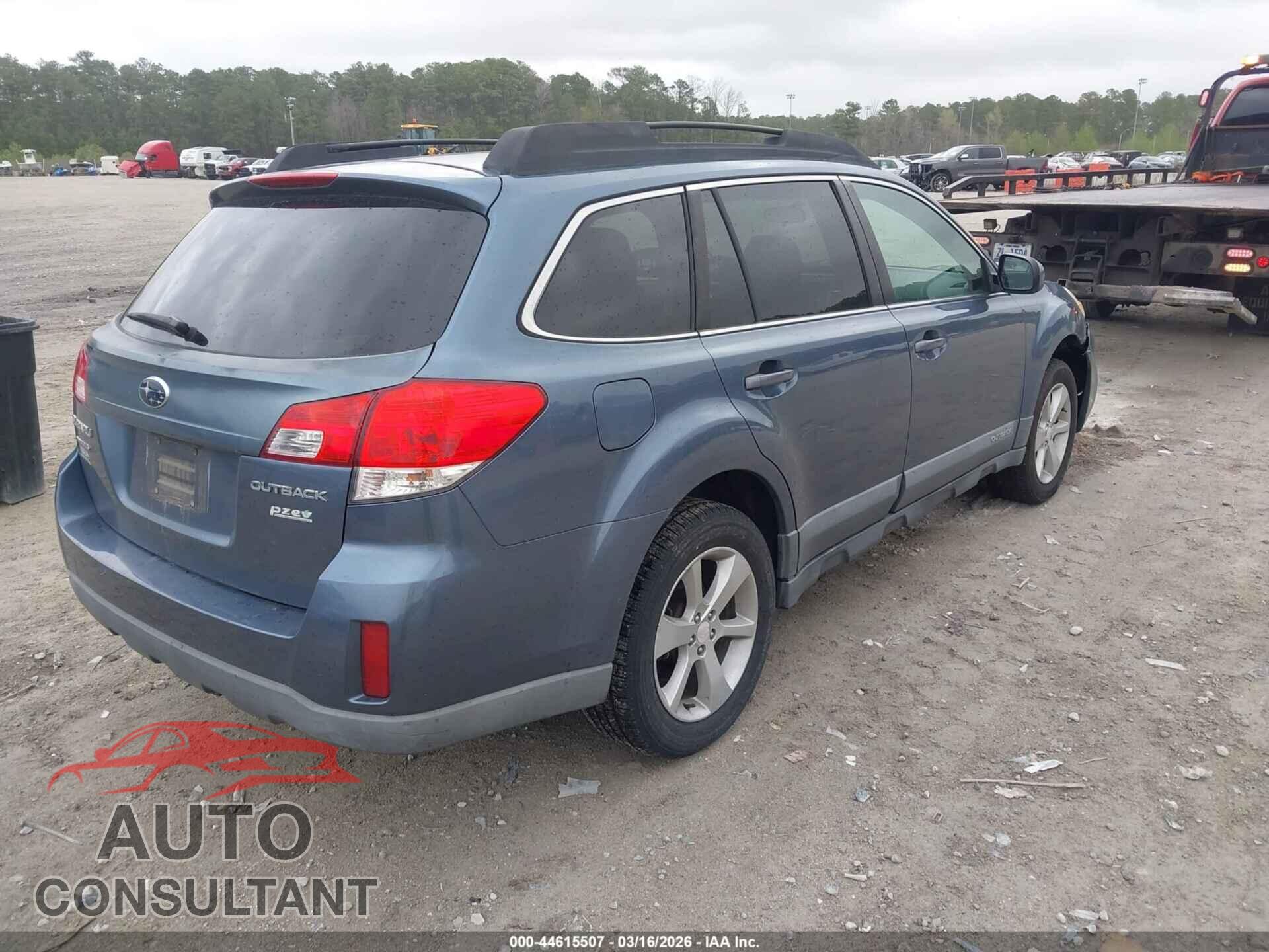 SUBARU OUTBACK 2013 - 4S4BRBCC5D3267635