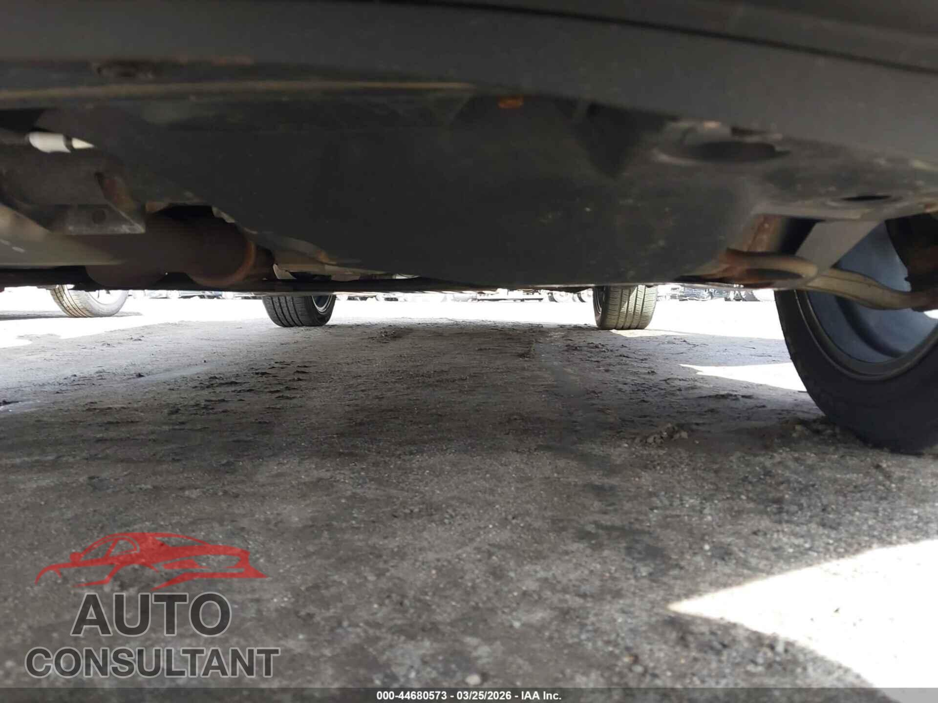 HONDA PILOT 2017 - 5FNYF6H94HB094422