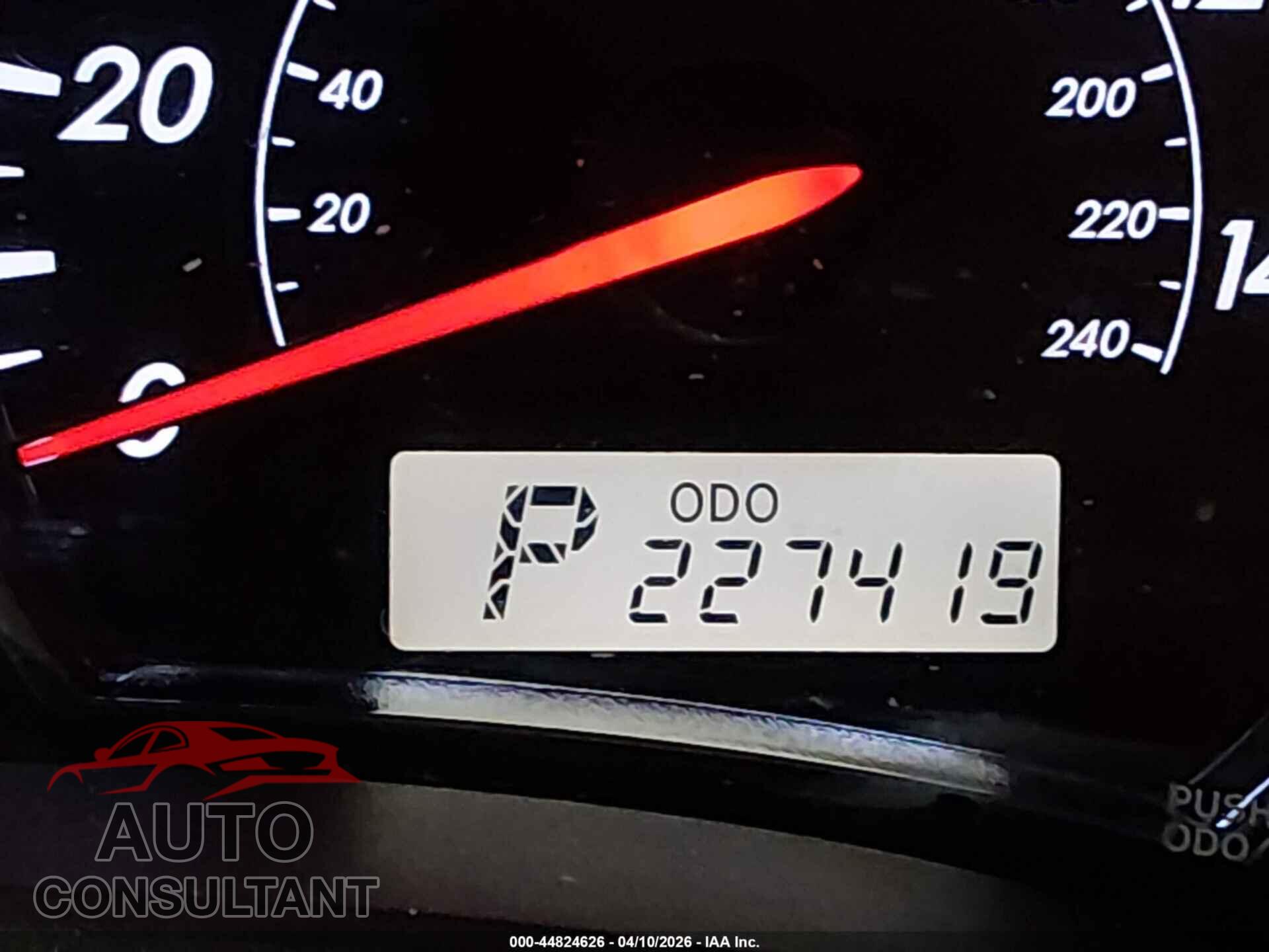 TOYOTA COROLLA 2013 - 5YFBU4EE1DP103190