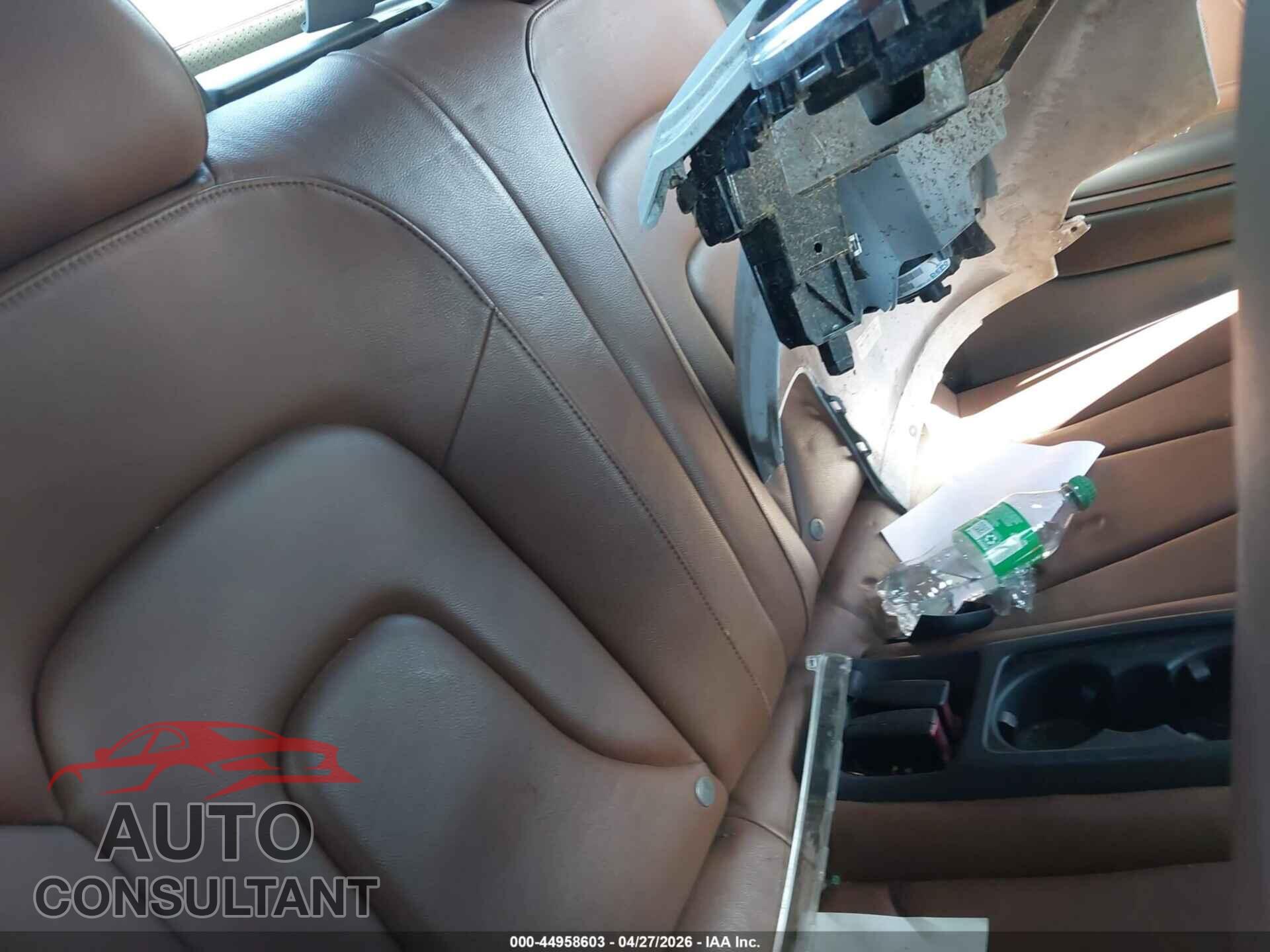 AUDI A5 2010 - WAULFAFH4AN021952