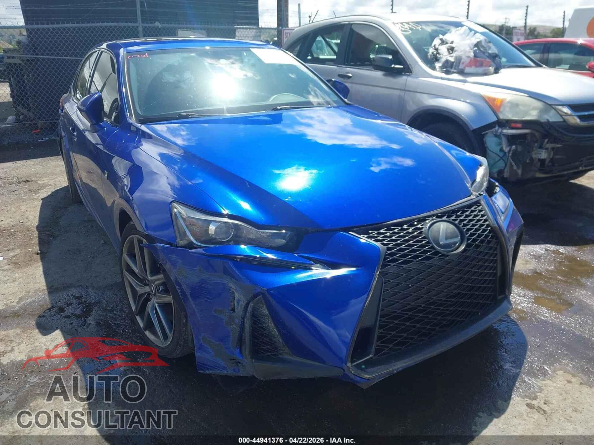 LEXUS IS 300 2017 - JTHCM1D25H5020115