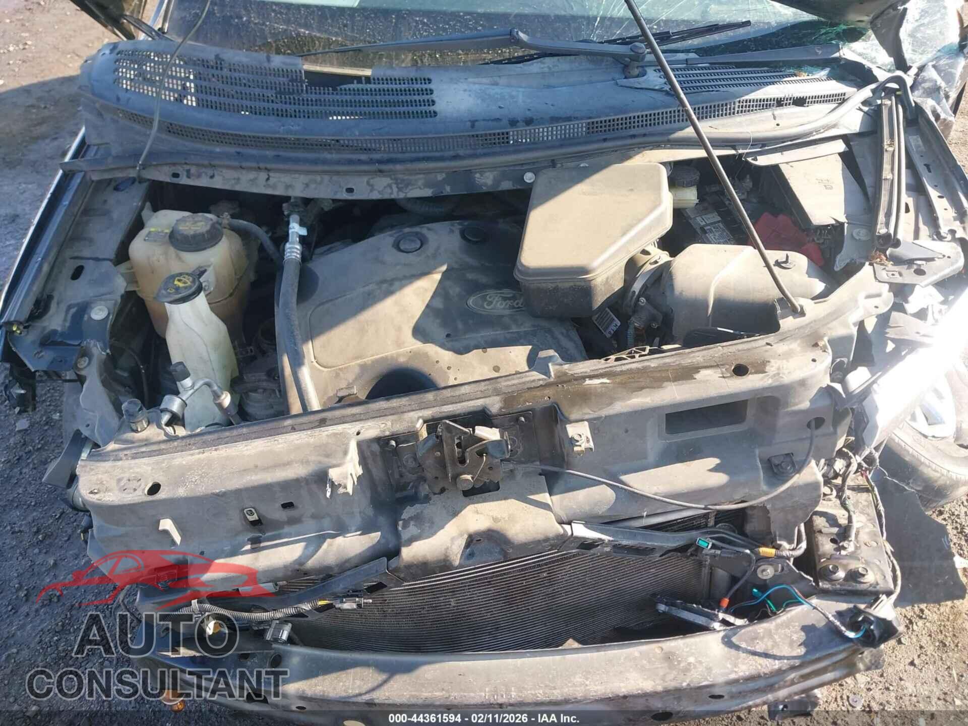 FORD EDGE 2013 - 2FMDK4KC3DBC20212
