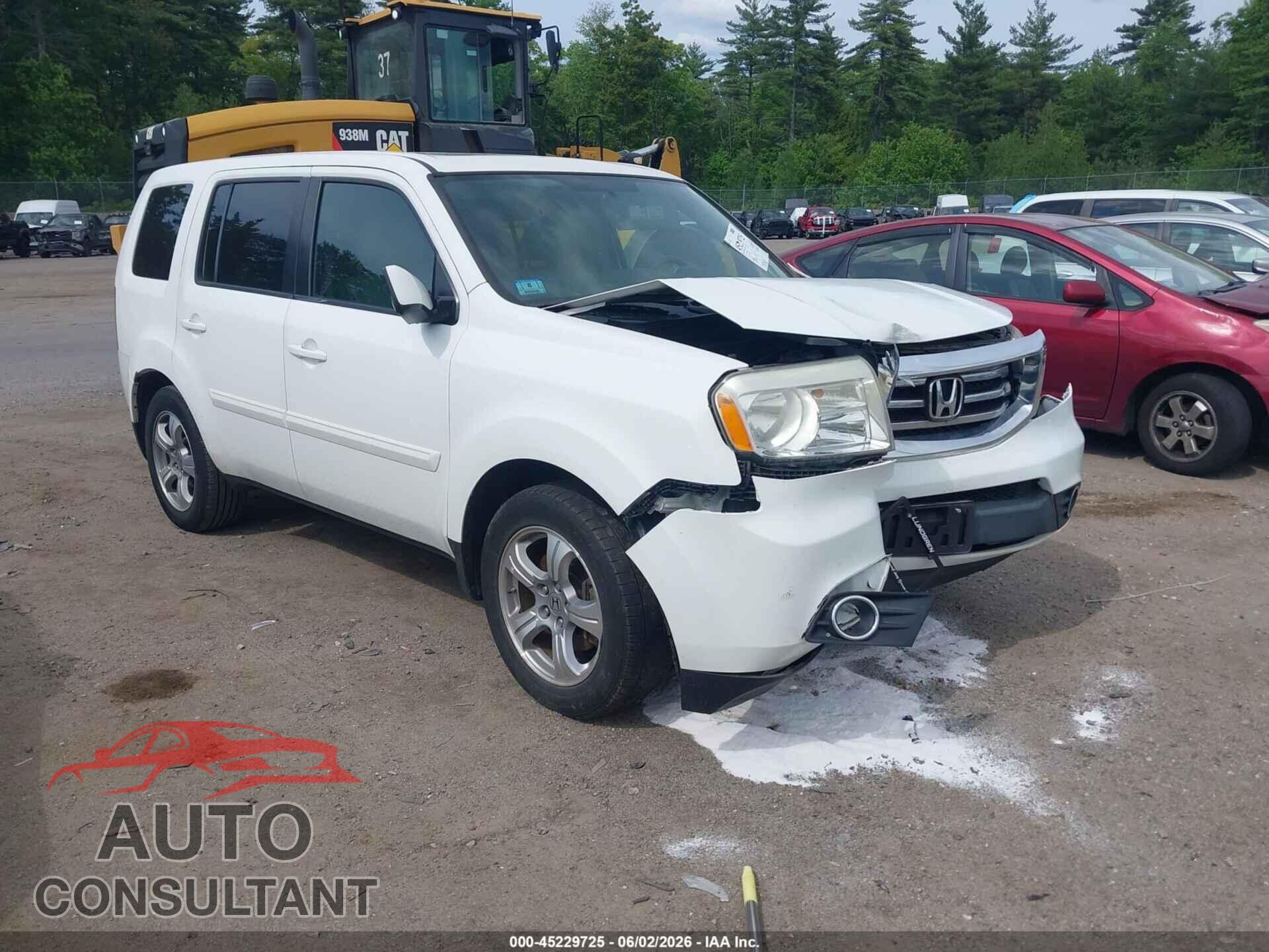 HONDA PILOT 2013 - 5FNYF4H57DB080980