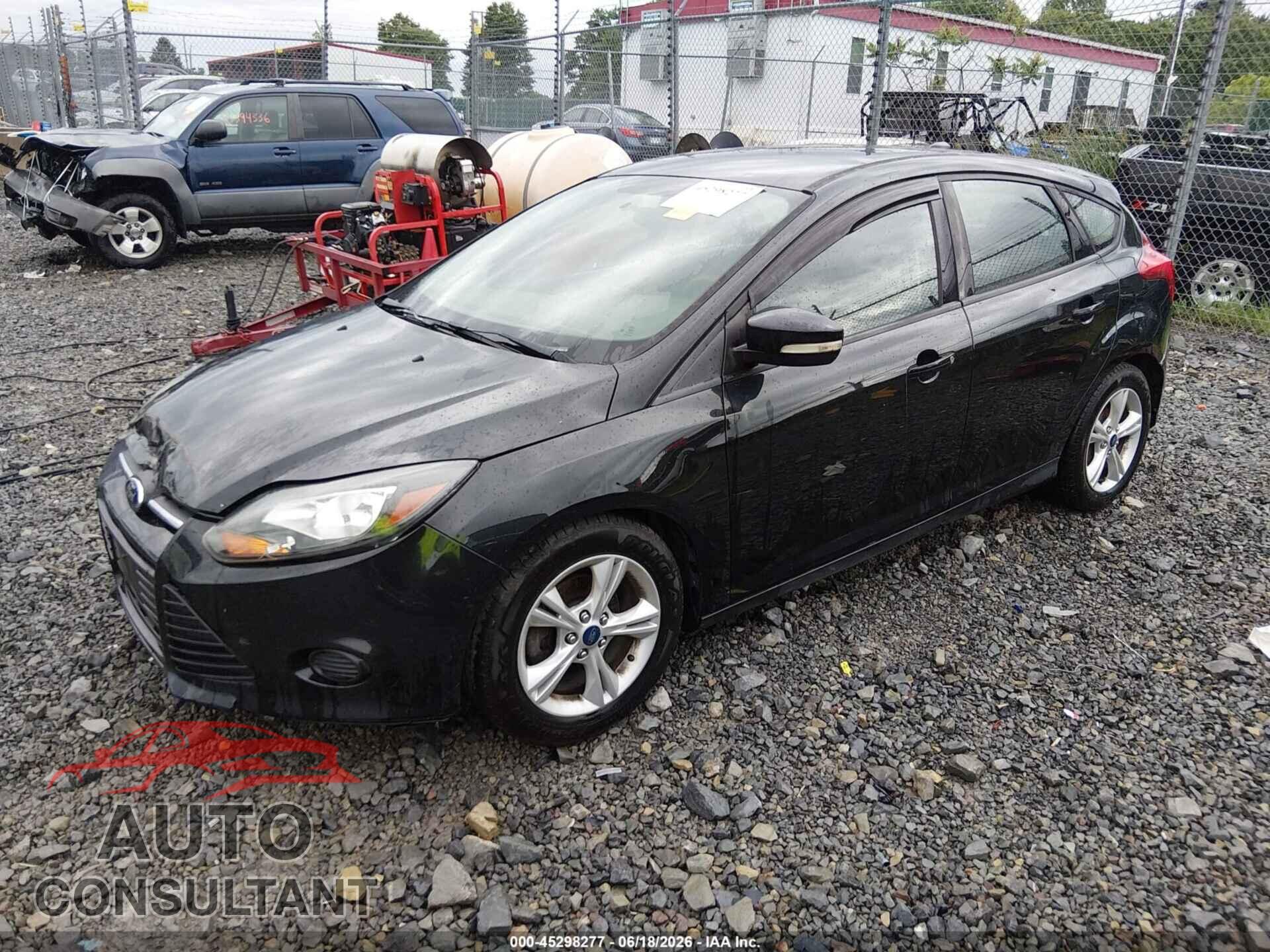 FORD FOCUS SE 2014 - 1FADP3K25EL455113