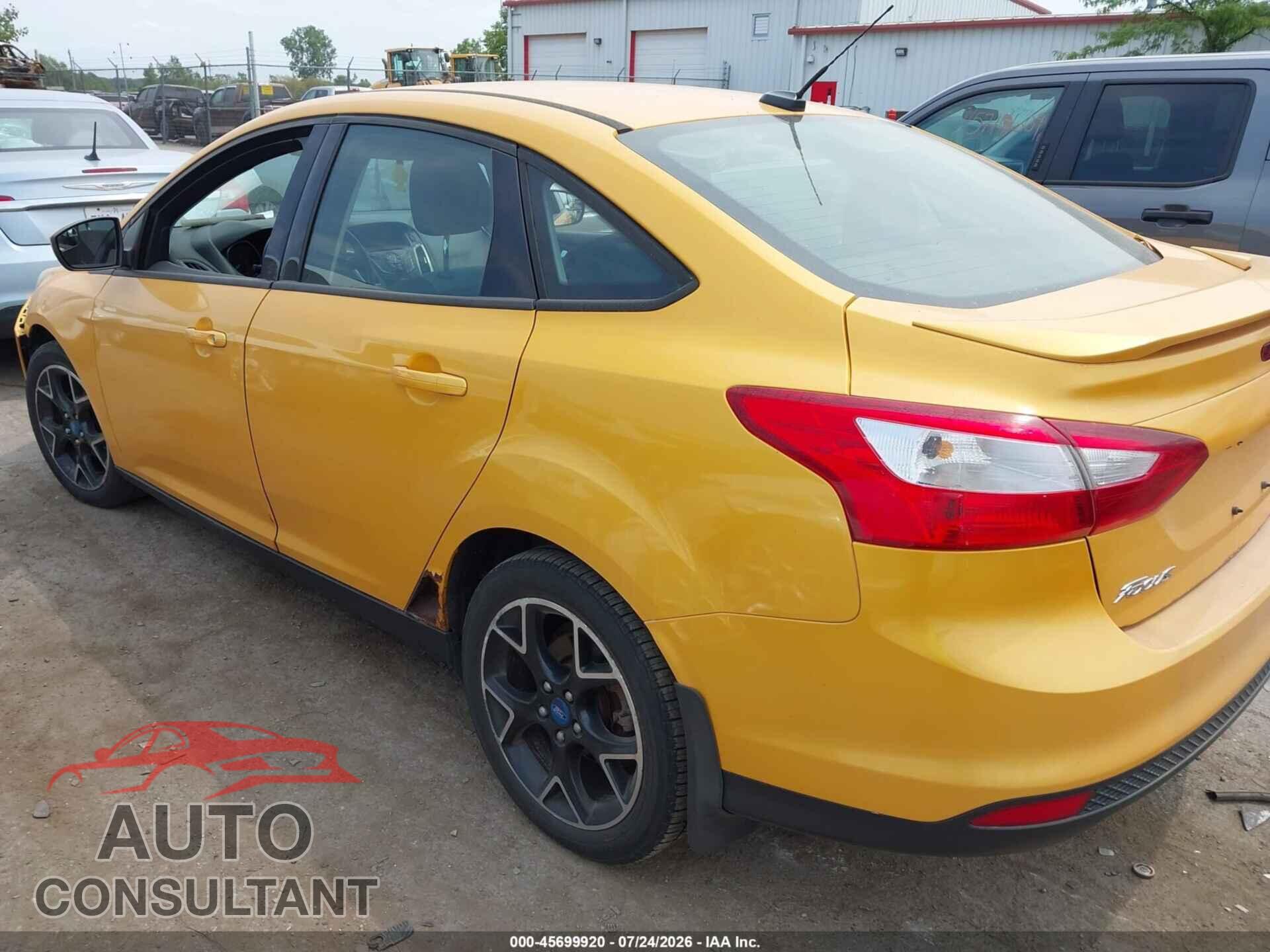 FORD FOCUS 2012 - 1FAHP3F2XCL183232