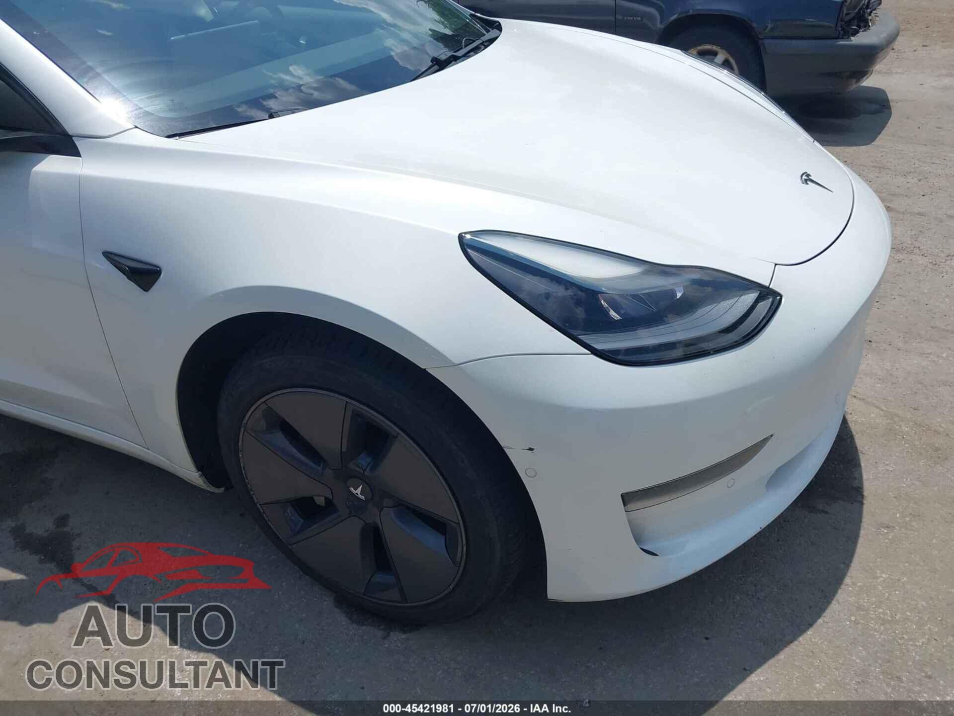 TESLA MODEL 3 2021 - 5YJ3E1EA5MF968995