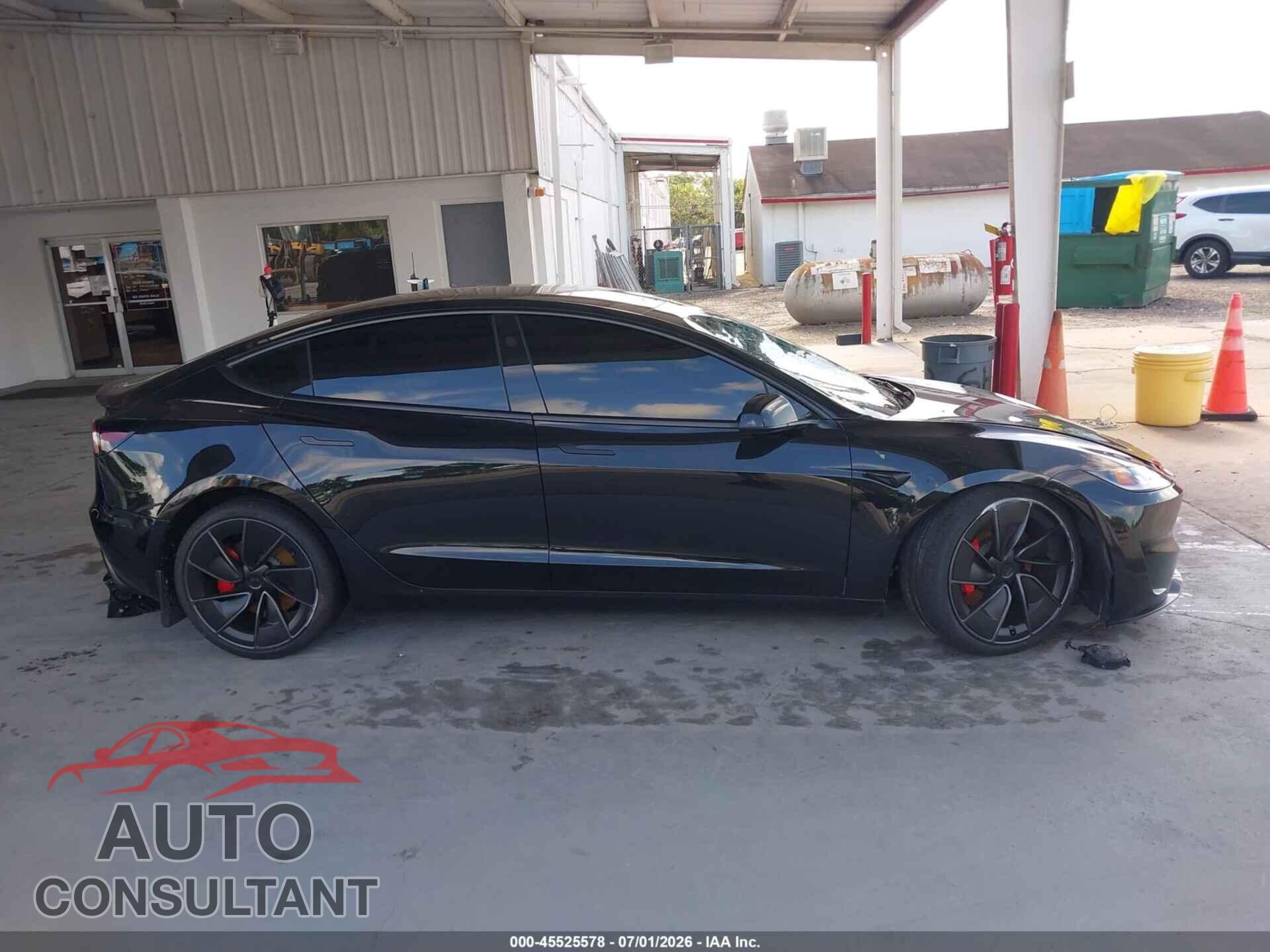 TESLA MODEL 3 2026 - 5YJ3E1ETXTF127724
