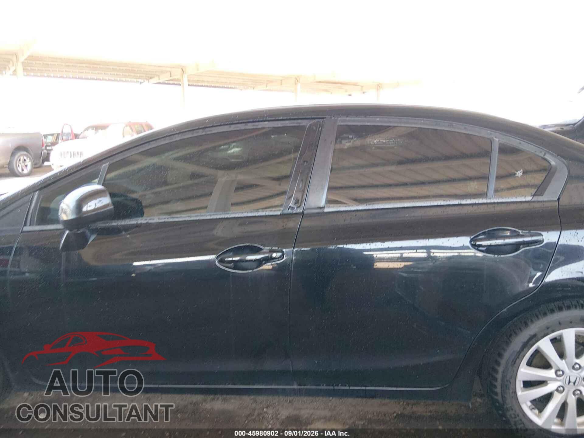 HONDA CIVIC 2012 - 2HGFB2F89CH326328