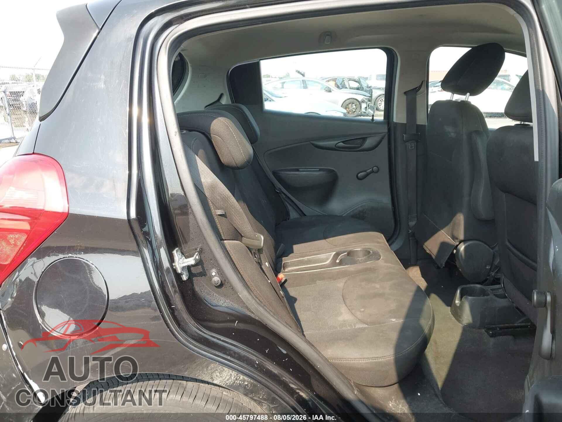 CHEVROLET SPARK 2017 - KL8CB6SA9HC813002