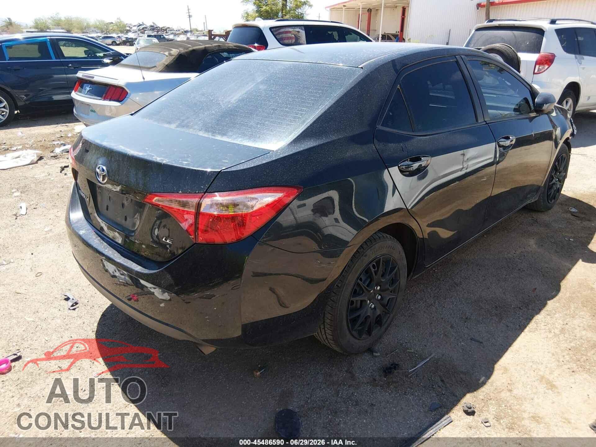 TOYOTA COROLLA 2018 - 2T1BURHE8JC123473