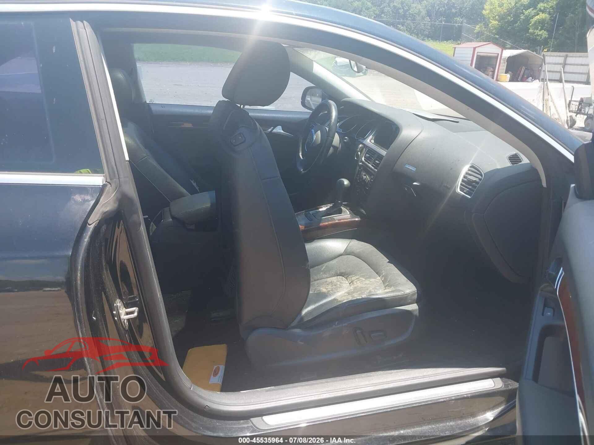 AUDI A5 2012 - WAUCFAFR0CA044969